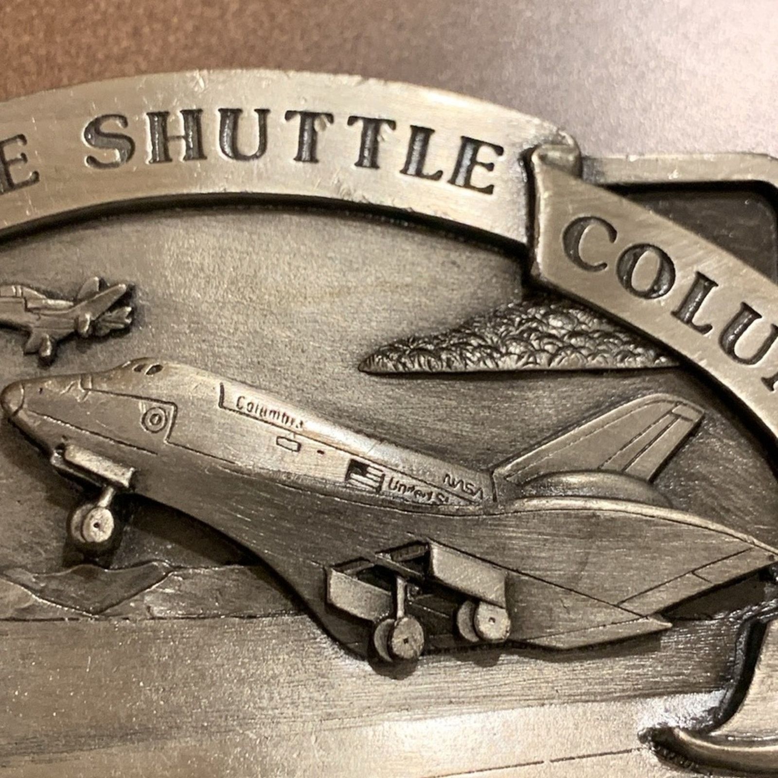 Vintage 1982 Space Shuttle Columbia pewter NASA belt buckle Size ONE SIZE - 2 Thumbnail