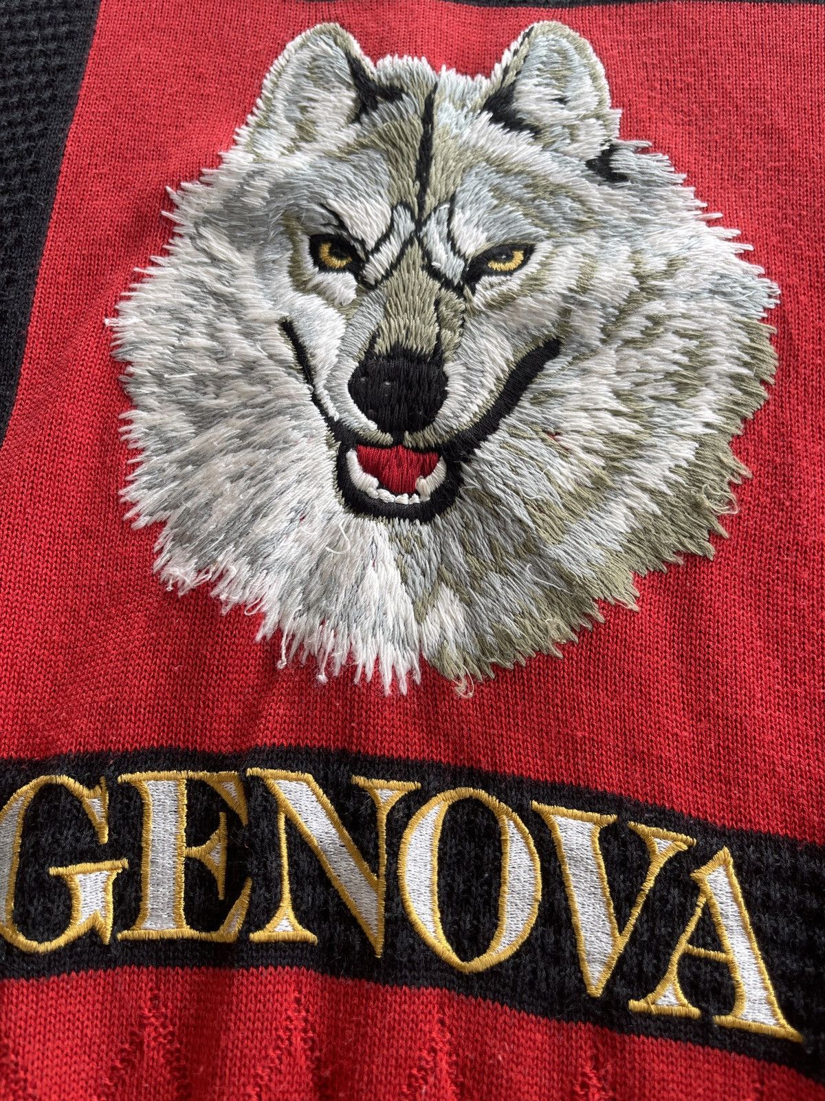 Vintage Vintage St.Torosa Genova Wolf Embroidery Jumper Knitted Size US L / EU 52-54 / 3 - 7 Thumbnail