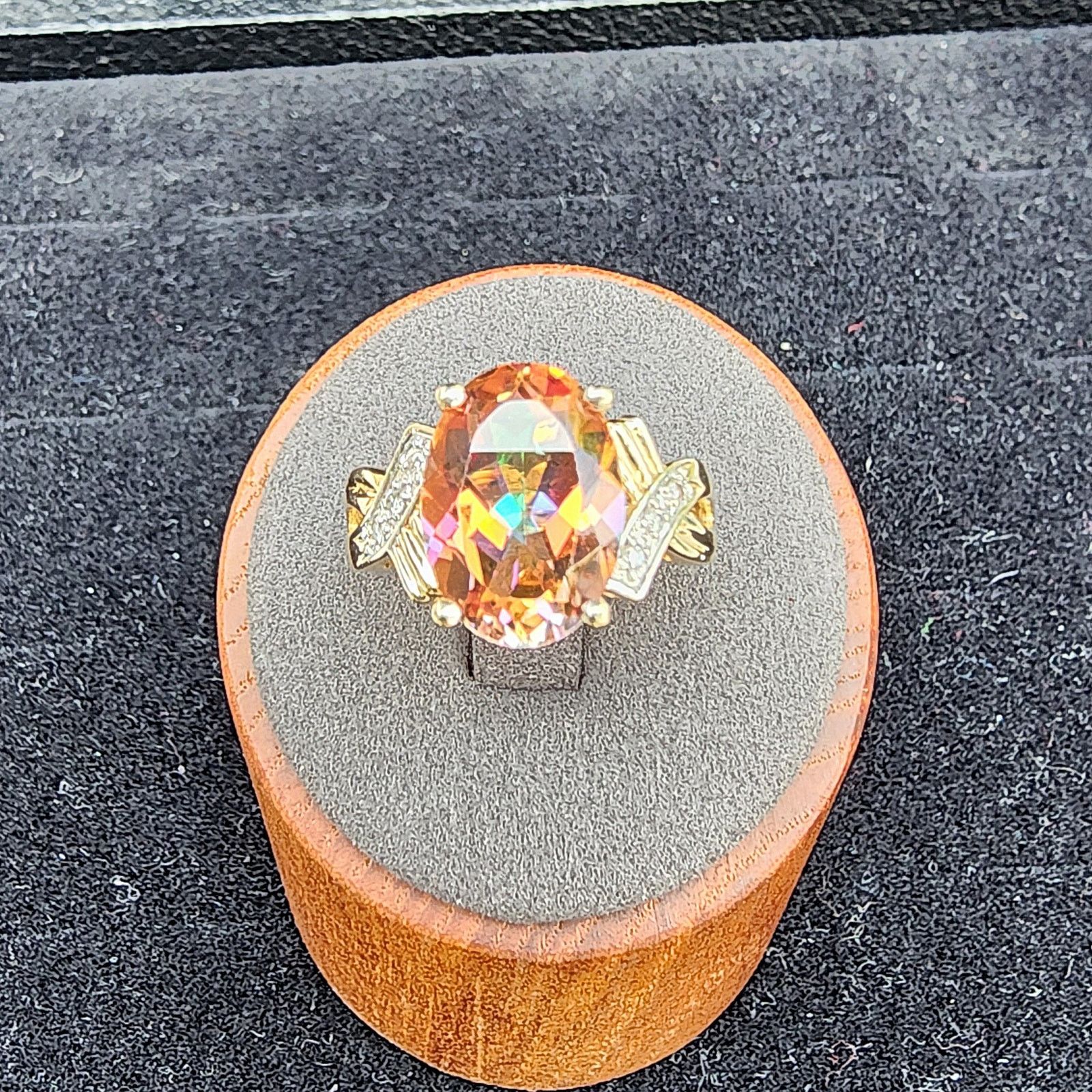 Vintage Vintage Fire Mystic Topaz Diamond 14k YG Cocktail Ring Size ONE SIZE - 8 Thumbnail