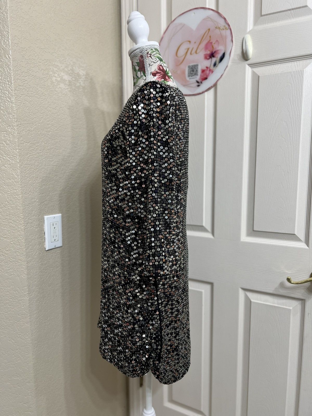 Parker Parker Black Sequined Long Sleeve Shift with Mixed Sequins Size M / US 6-8 / IT 42-44 - 4 Thumbnail