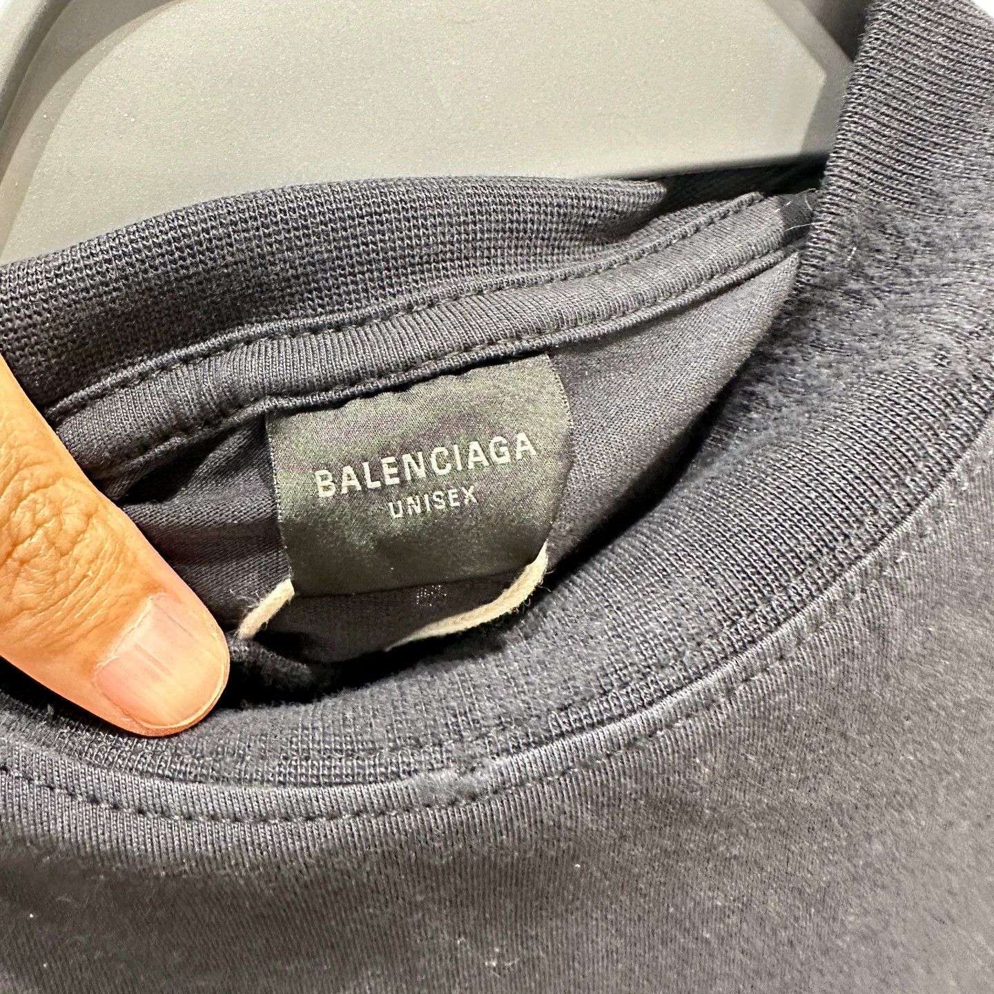 Balenciaga Balenciaga New Graffiti Oversized Short Sleeve Tee L Size L / US 10 / IT 46 - 3 Thumbnail