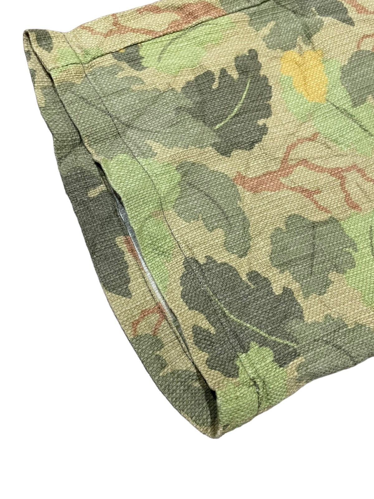 Japanese Brand Mitchell Camouflage Japanese Bliss Point Distressed Shorts Size US 33 - 8 Thumbnail