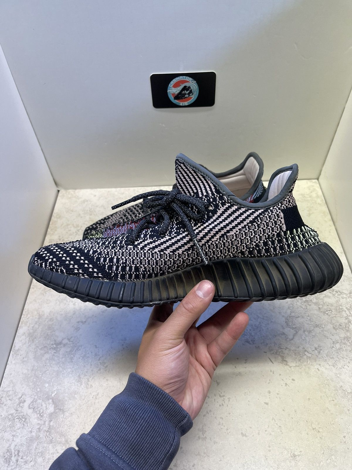 Adidas Size 9 - Adidas Yeezy Boost 350 V2 Yecheil Non-Reflective Size US 9 / EU 42 - 5 Thumbnail