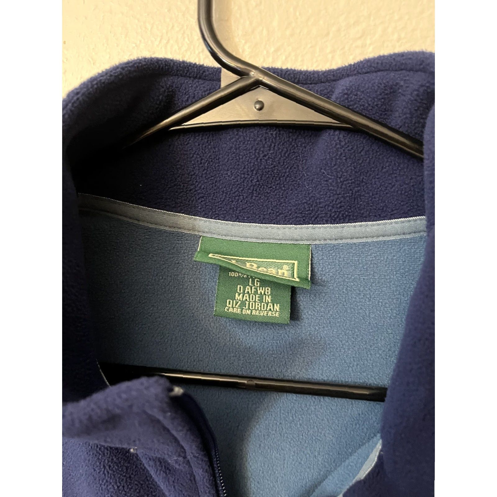 Vintage L.L. Bean Vest Full Zip Men’s Size L Blue Polyester Fleece Pockets - Basic Vest, 0 AFW8 Flawed Size US L / EU 52-54 / 3 - 3 Thumbnail