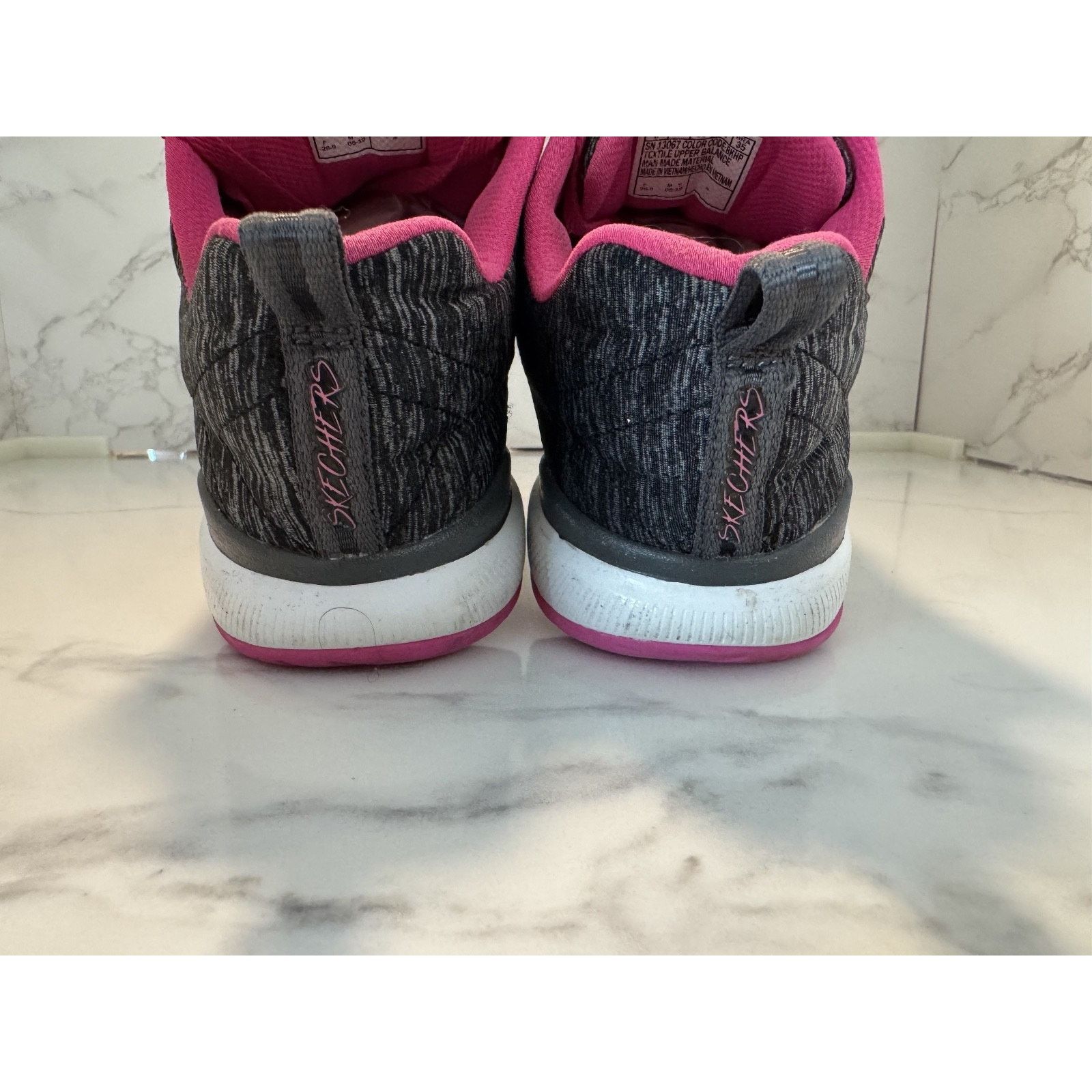 SKECHERS Skechers Flex Appeal 3.0 Lite Weight Black Pink Sneakers Size US 6 / IT 36 - 6 Thumbnail