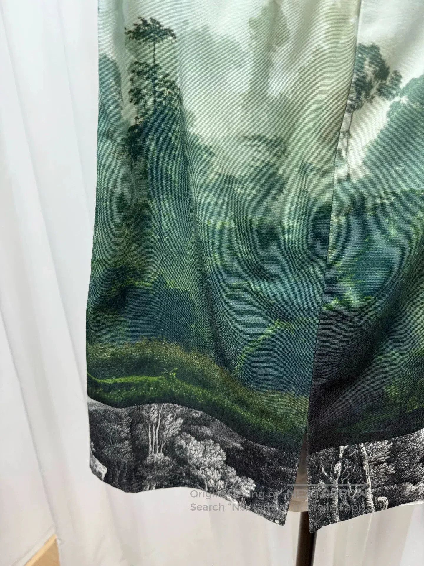 Other dries van noten forest landscape skirt. Size 35" - 3 Thumbnail