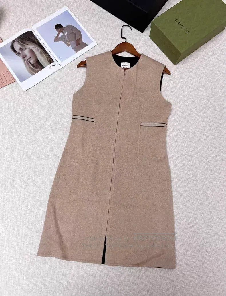 Hermes Hermes Double-faced cashmere vest Size XS / US 0-2 / IT 36-38 - 1 Thumbnail