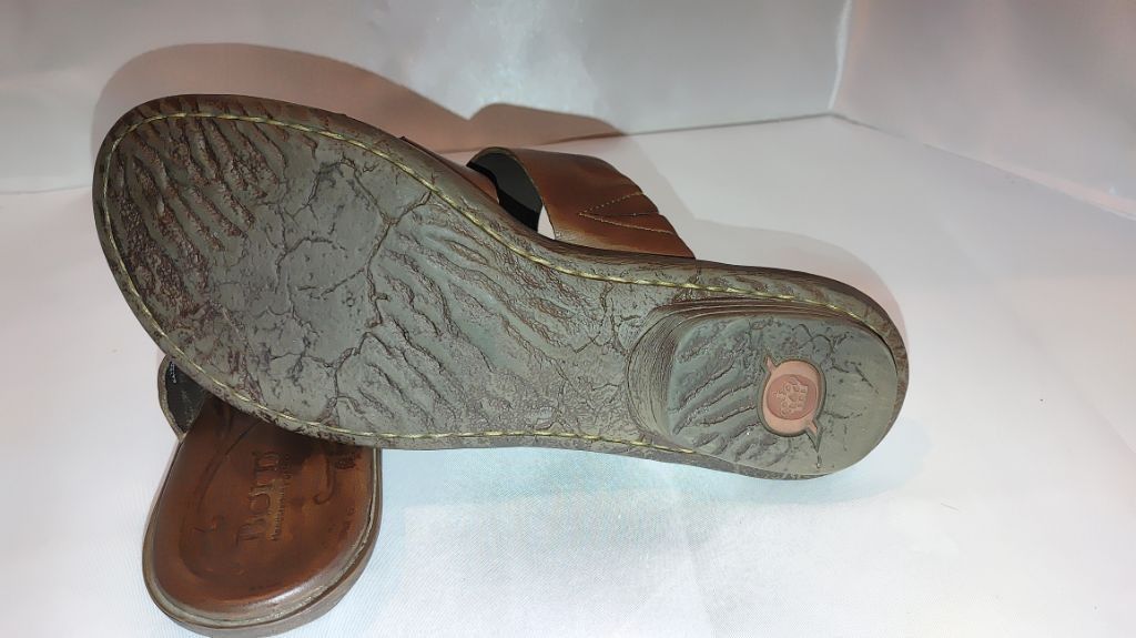 Born Born Leather Sandals Size 10 Size US 10 / IT 40 - 8 Thumbnail