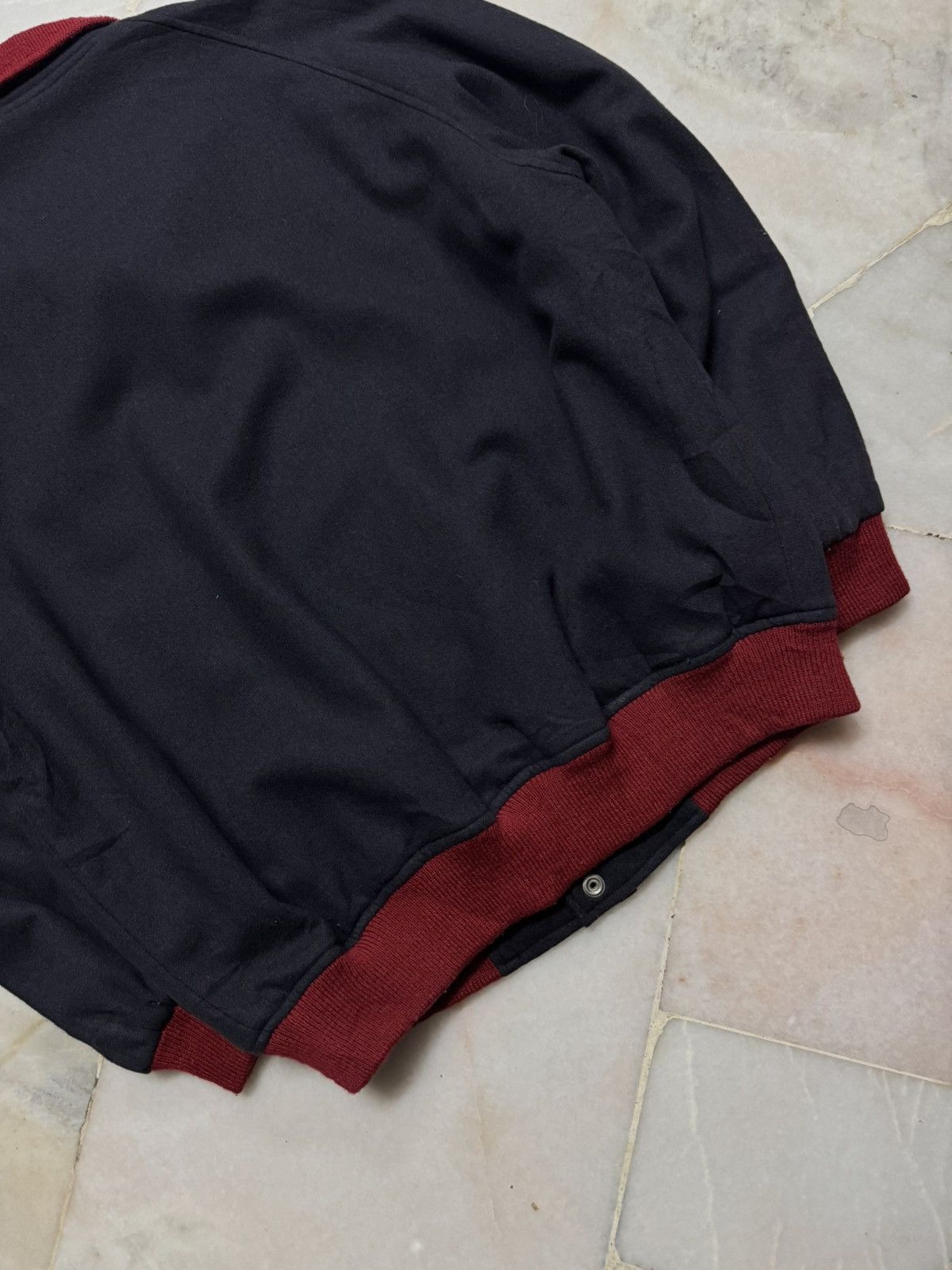 Japanese Brand VINTAGE 1990s CROCODILE NAVY BLUE VARSITY WOOL JACKET Size US L / EU 52-54 / 3 - 18 Thumbnail
