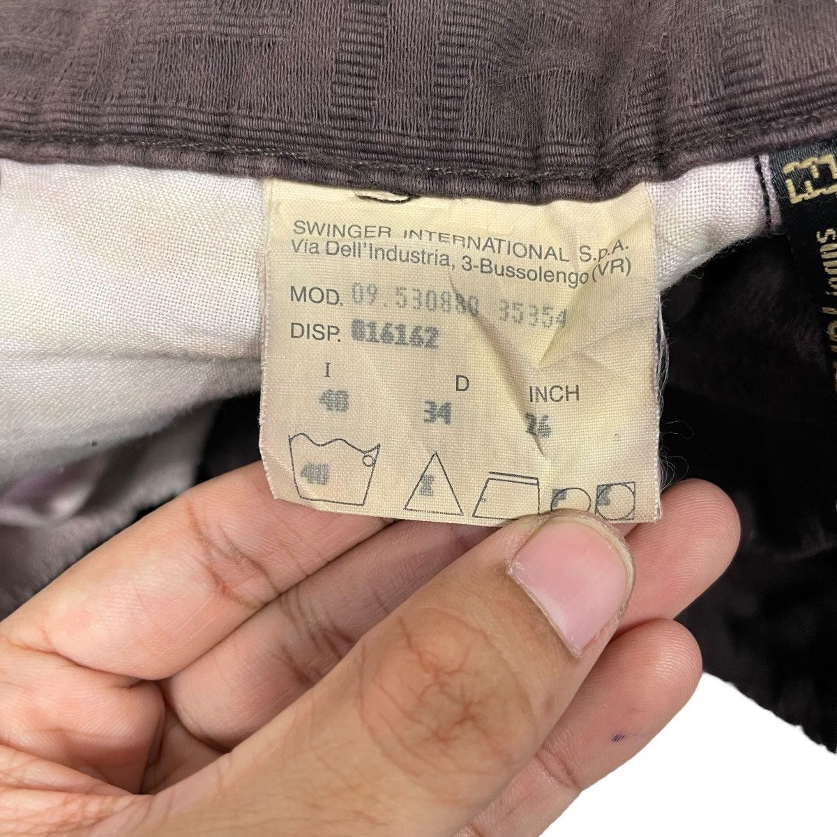 Fendi Vintage Fendi Zucca Skirt Size 27" / US 4 / IT 40 - 15 Thumbnail