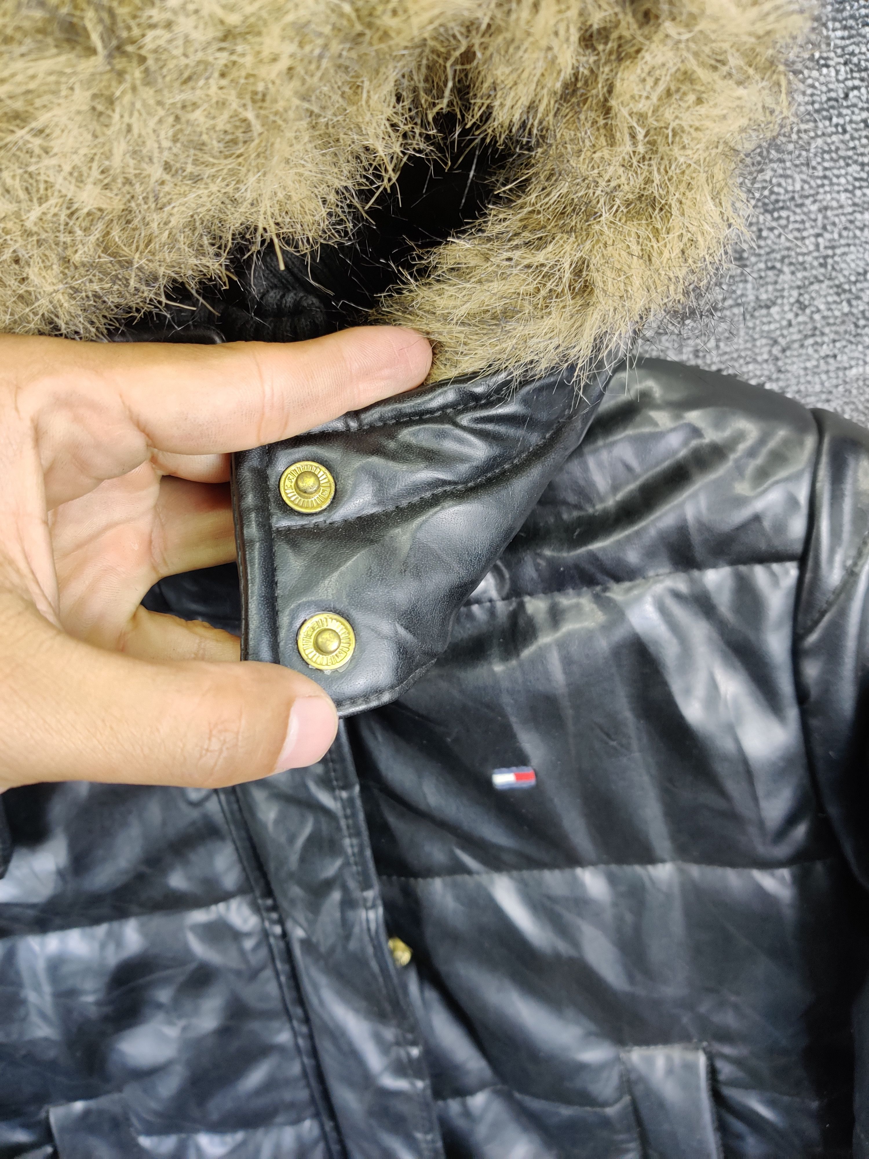 Tommy Hilfiger Tommy Hilfiger Girl Down Puffer Fur Detachable Jacket Size US M / EU 48-50 / 2 - 13 Thumbnail