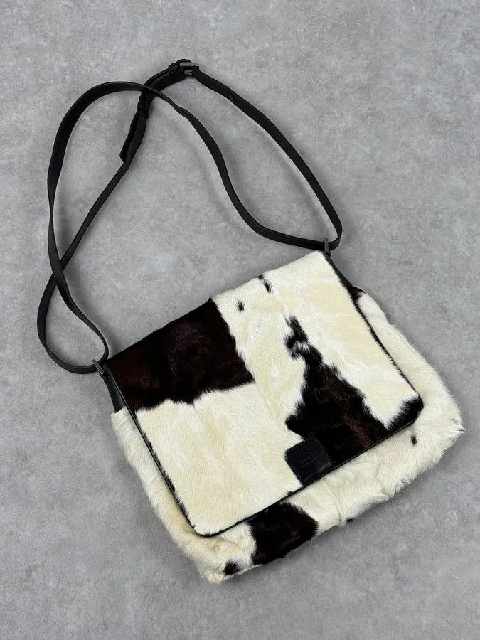 Gucci 2000s Gucci Creamy Fur Cowhide Effect Shoulder Bag Size ONE SIZE - 5 Thumbnail
