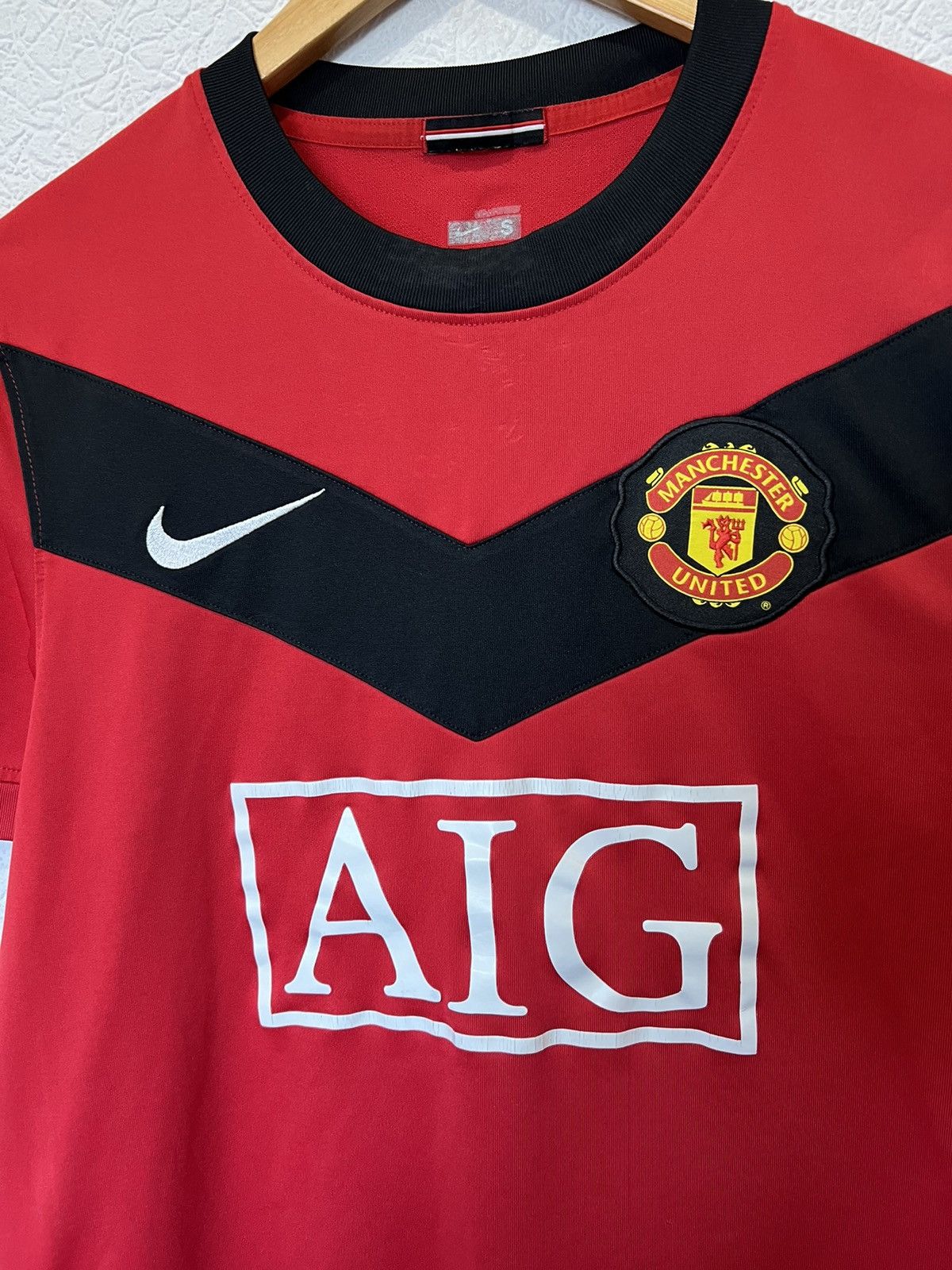 Nike Manchester United Nike 2009/2010 Home Kit Soccer Jersey Size US S / EU 44-46 / 1 - 2 Thumbnail