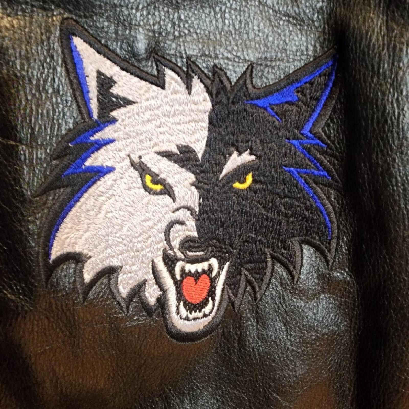 Wilsons Leather Wilsons Leather MN Timberwolves Jacket NBA Licensed Size L Size US L / EU 52-54 / 3 - 4 Thumbnail