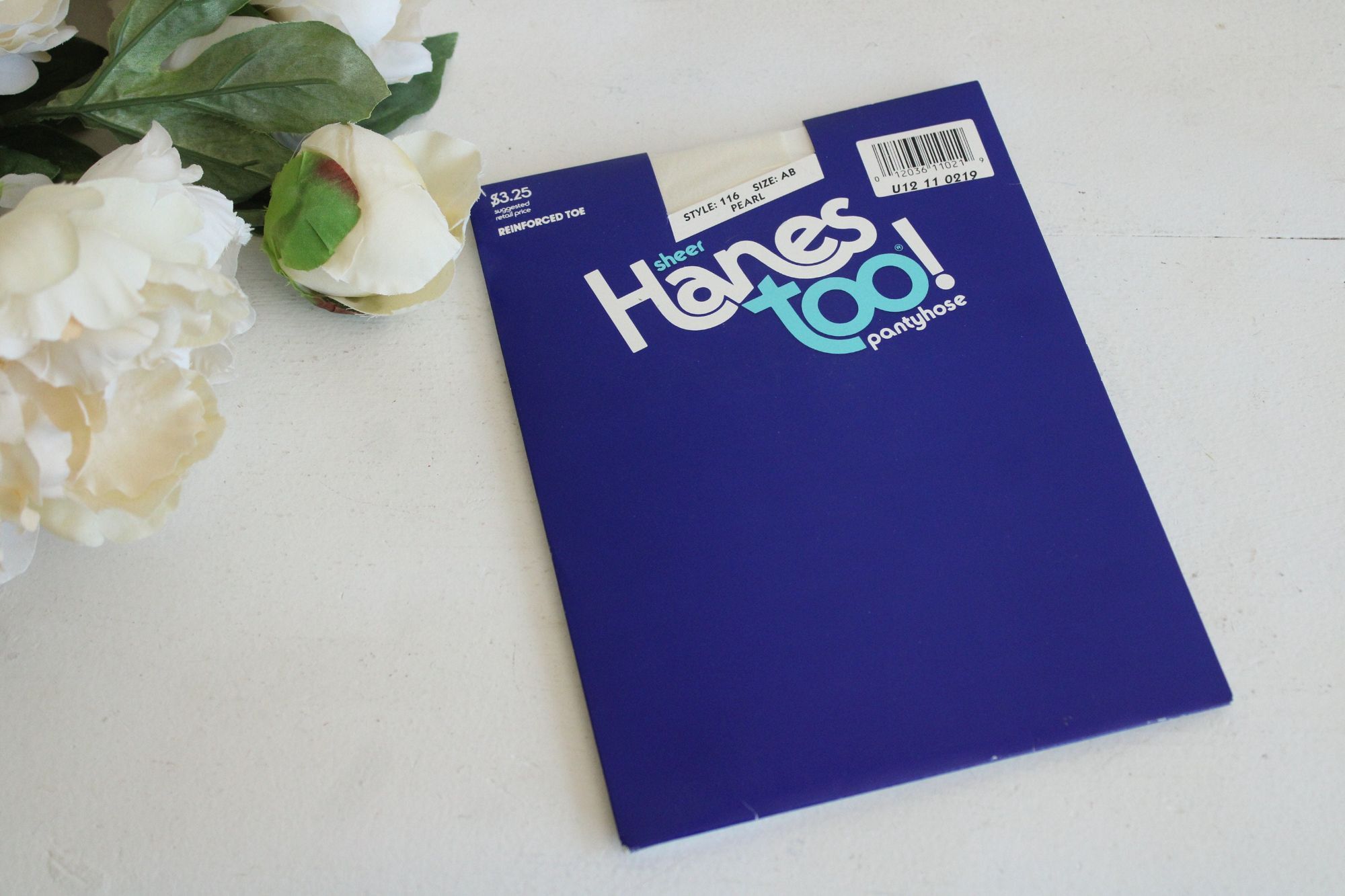 Hanes Vintage 1980s 1990s Pantyhose, New NOS Hanes Too, Size AB Pe Size ONE SIZE - 1 Thumbnail