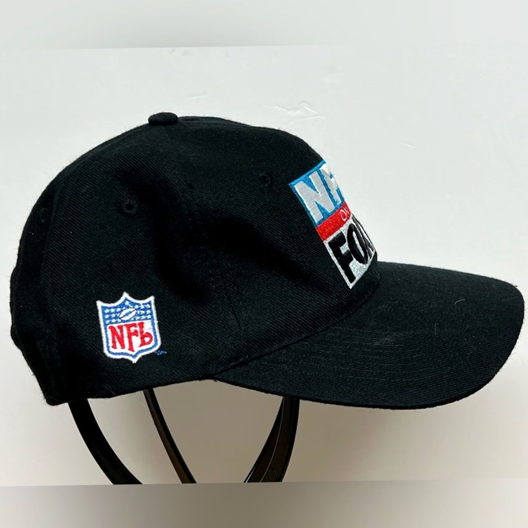 NFL VINTAGE NFL Hat Black Embroidered Logo Secret Idenditee Sports NFL on Fox Hat Snapback Black Embroidered Logo Vintage Mens One Size Baseball Cap Size ONE SIZE - 2 Thumbnail