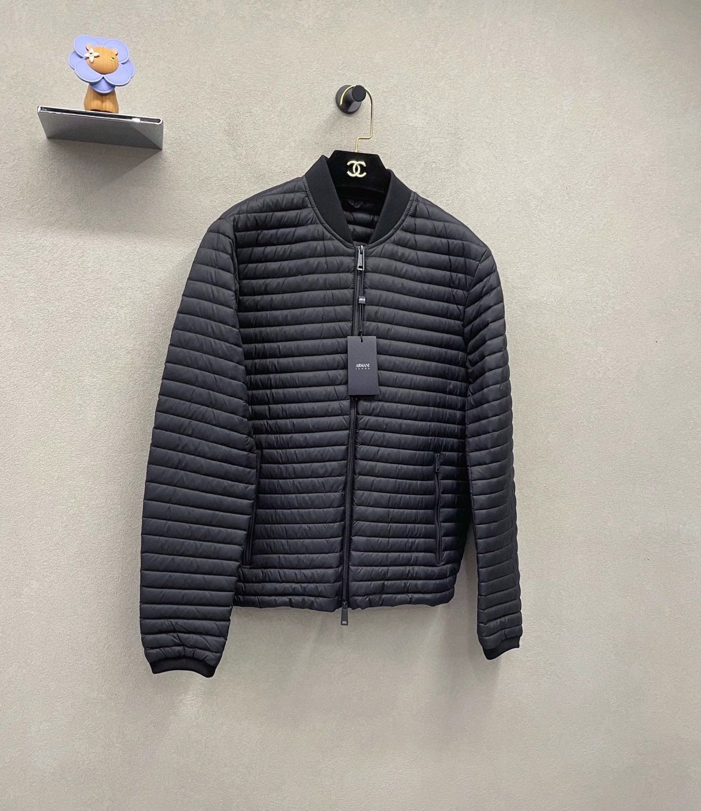 Emporio Armani black lightweight Armani down jacket size 48 Size US M / EU 48-50 / 2 - 3 Thumbnail