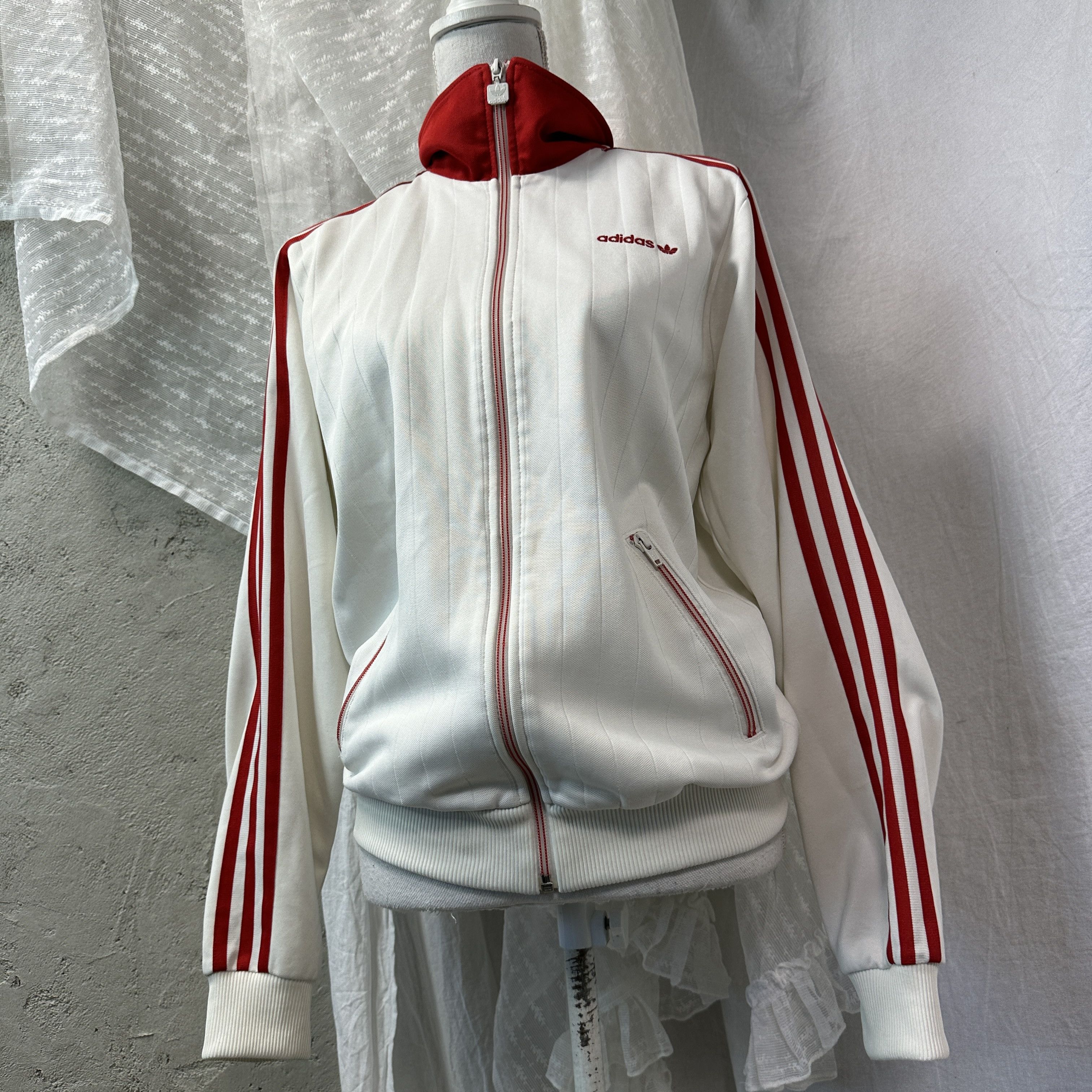 Adidas Vintage Streetwear Sporty Striped Adidas Sweatshirt Y2K Size US S / EU 44-46 / 1 - 8 Thumbnail