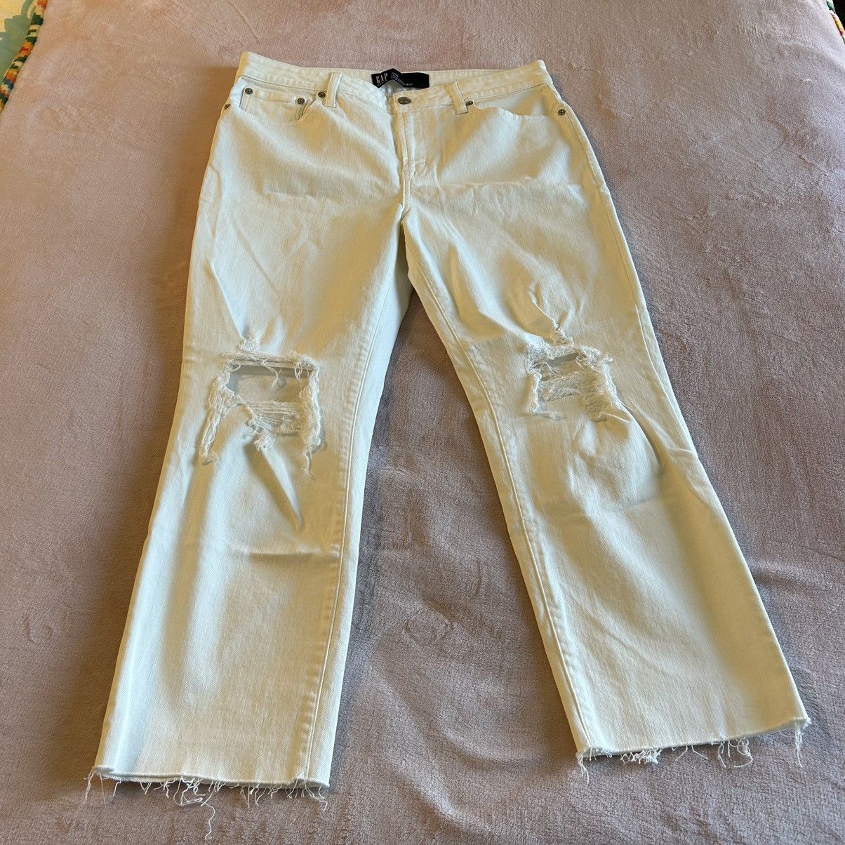Gap Gap Universal Slim Boyfriend white distressed jean 10/30 Size 32" / US 10 / IT 46 - 1 Thumbnail