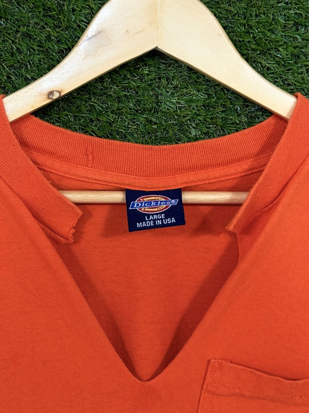 Dickies RARE Made in USA Dickies Orange Heavyweight Pocket Tee Large Size US L / EU 52-54 / 3 - 1 Thumbnail