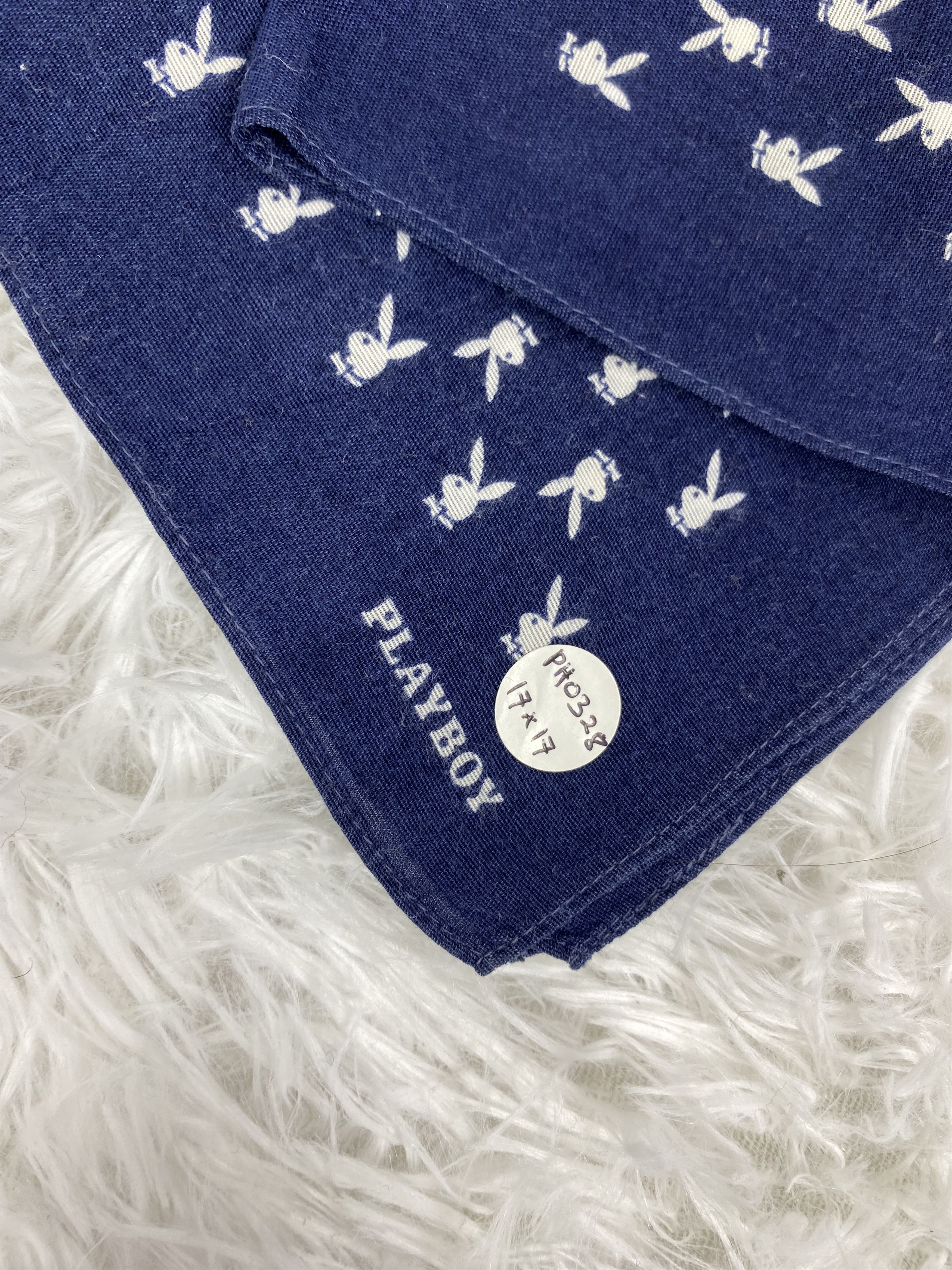 Playboy × Vintage Vintage Playboy Monogram Handkerchief Neckerchief PH0328 Size ONE SIZE - 2 Thumbnail
