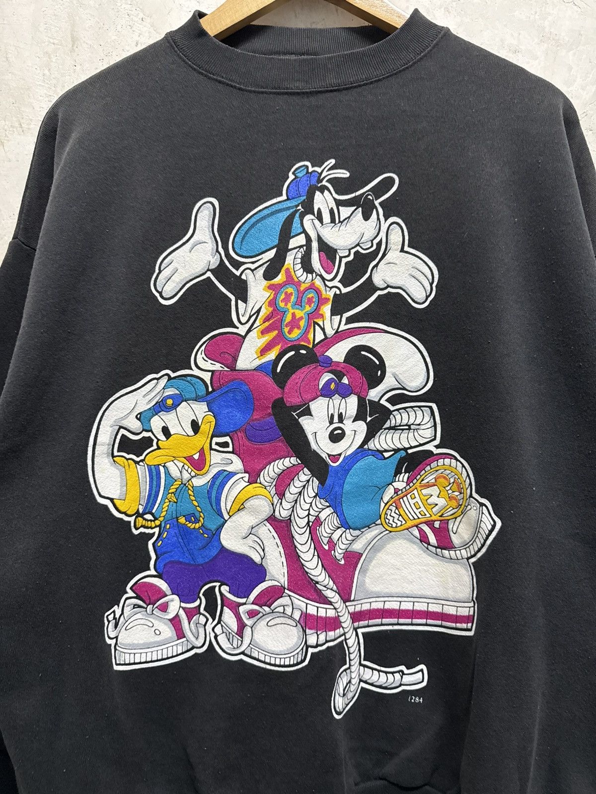 Disney Vintage 90s Hip Hop Mickey Mouse Goofy Donald Duck Sweat Size US XL / EU 56 / 4 - 2 Thumbnail