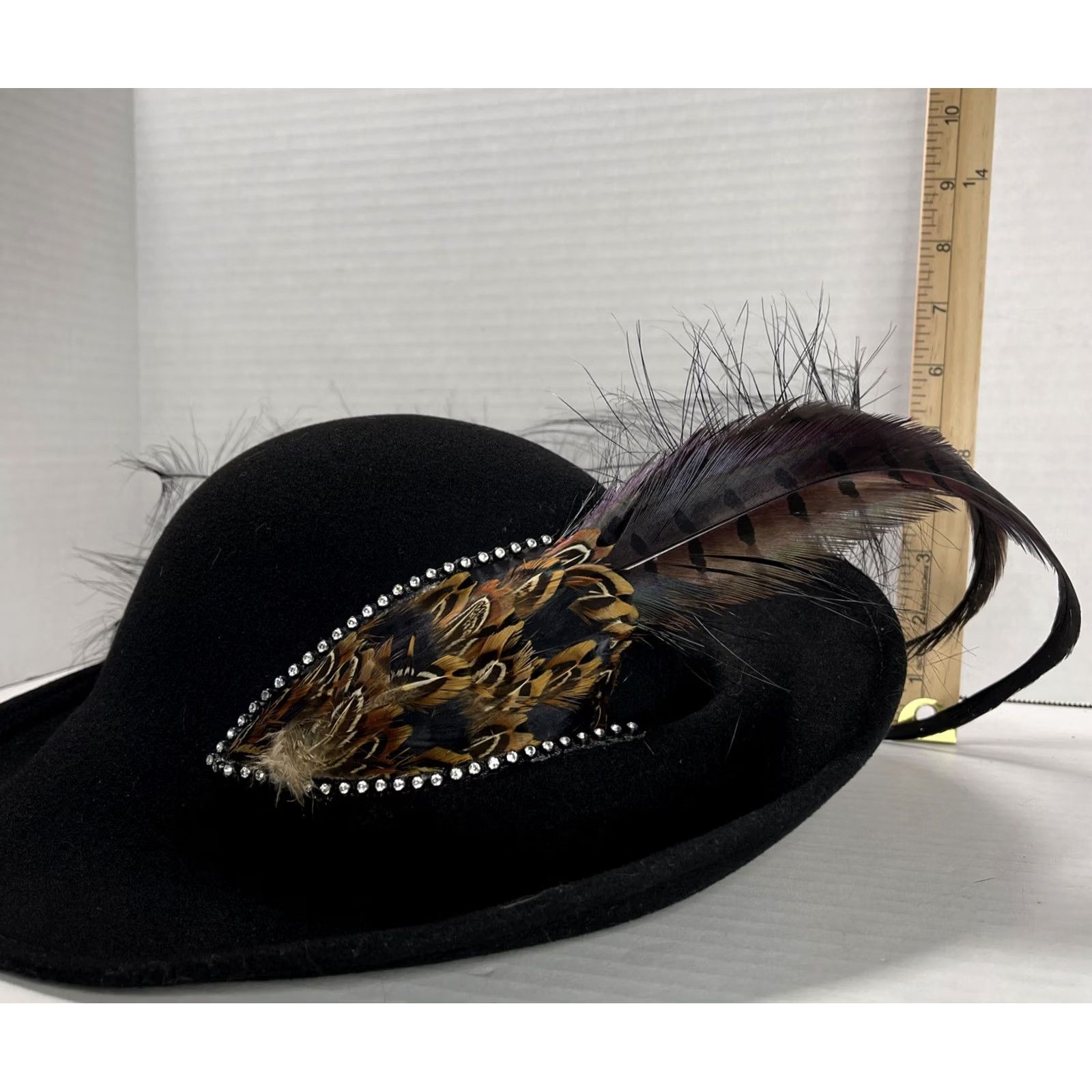 FELT VINTAGE Bollman Exccello Kentucky Derby Wool Felt Black Hat Rhinestone Feather Hat Ladies Mens Size ONE SIZE - 5 Thumbnail