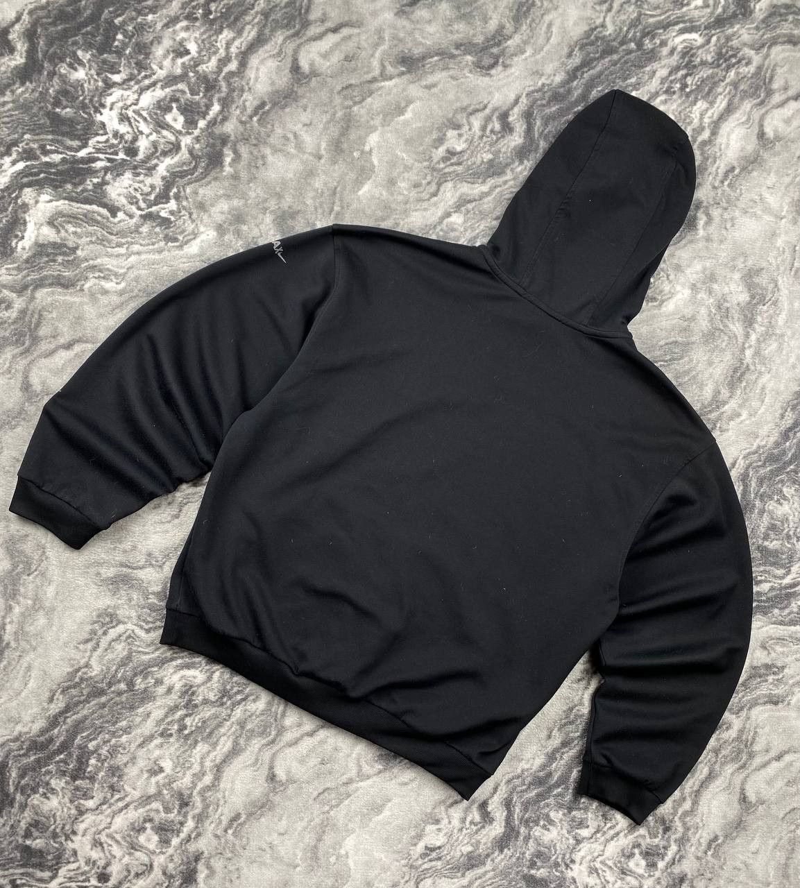 Nike Vintage Nike Air Max Central Logo Hoodie Men Size L Black Size US L / EU 52-54 / 3 - 17 Thumbnail