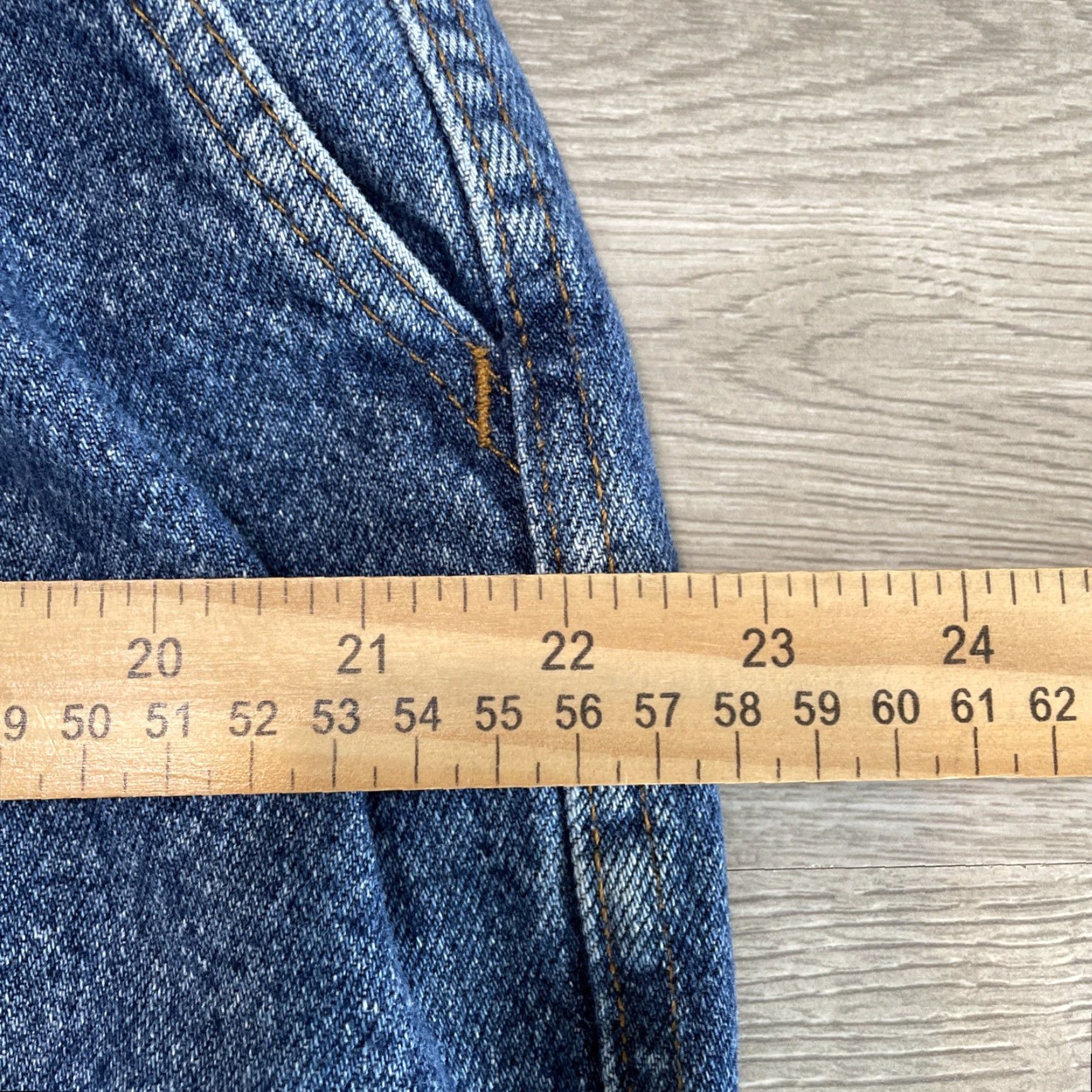 Vintage VINTAGE CHIC 90s Denim Midi Skirt Women Size 18 Blue A-Line 100% Cotton Size 40" / US 18 - 6 Thumbnail