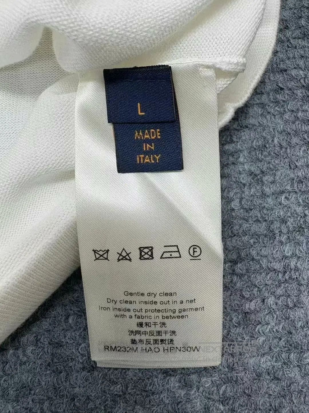 Louis Vuitton louis vuitton white logo knit t. Size L / US 10 / IT 46 - 6 Thumbnail