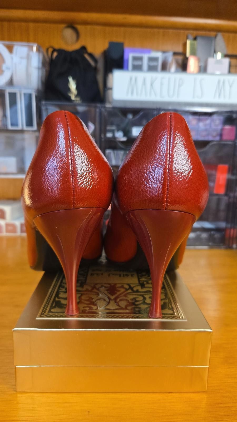 Salvatore Ferragamo 🔥 Salvatore Ferragamo Red Vara Bow High Heels 🔥 Size US 7 / IT 37 - 4 Thumbnail