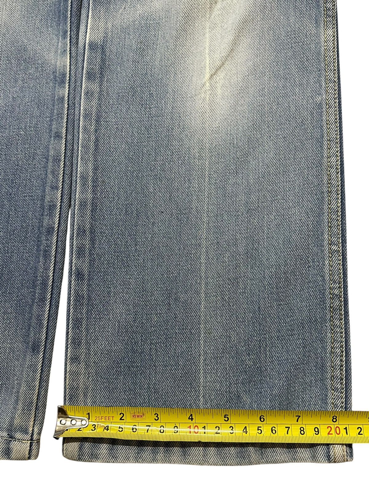 Japanese Brand Vintage Japanese Brand Faded Wash Style Loose Jeans Size US 28 / EU 44 - 16 Thumbnail