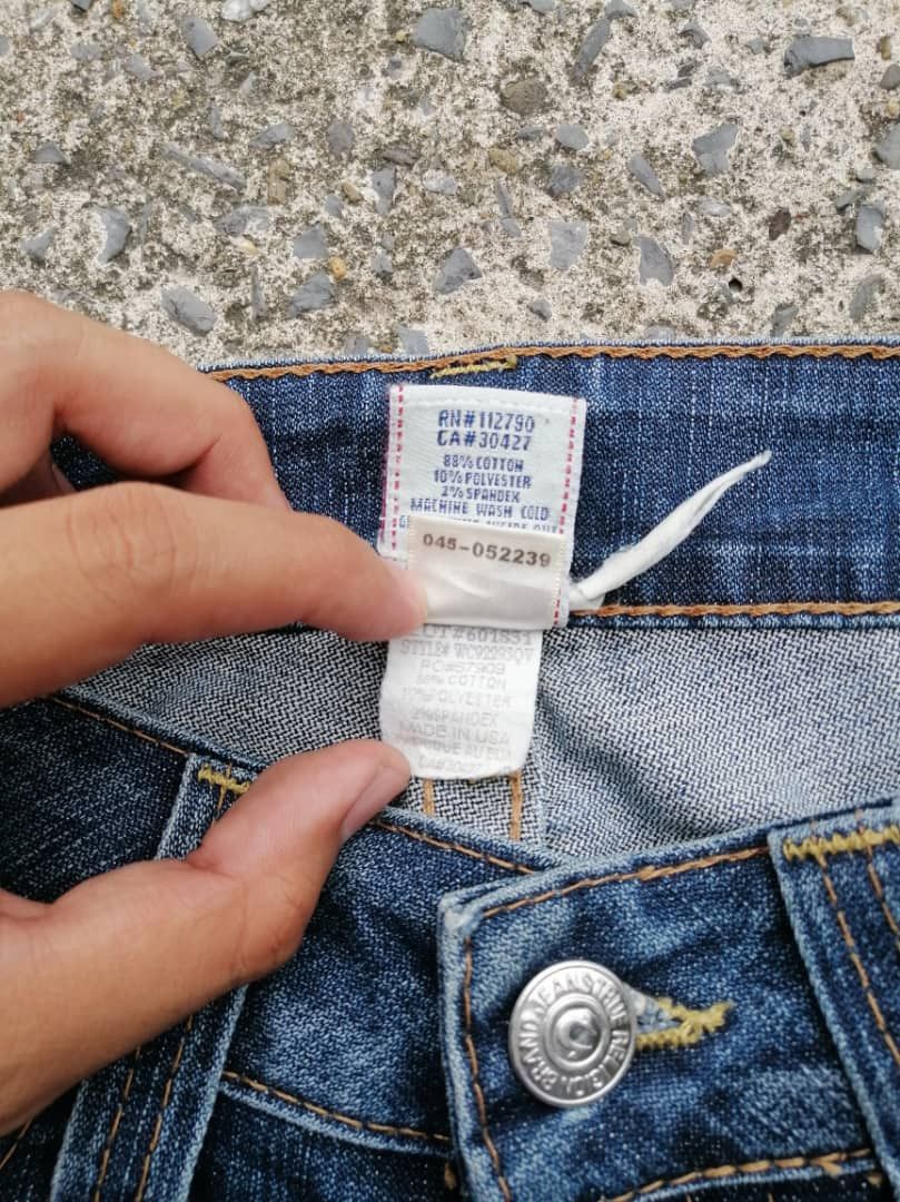 True Religion True Religion Steve Section Denim Jeans Size 30" / US 8 / IT 44 - 9 Thumbnail