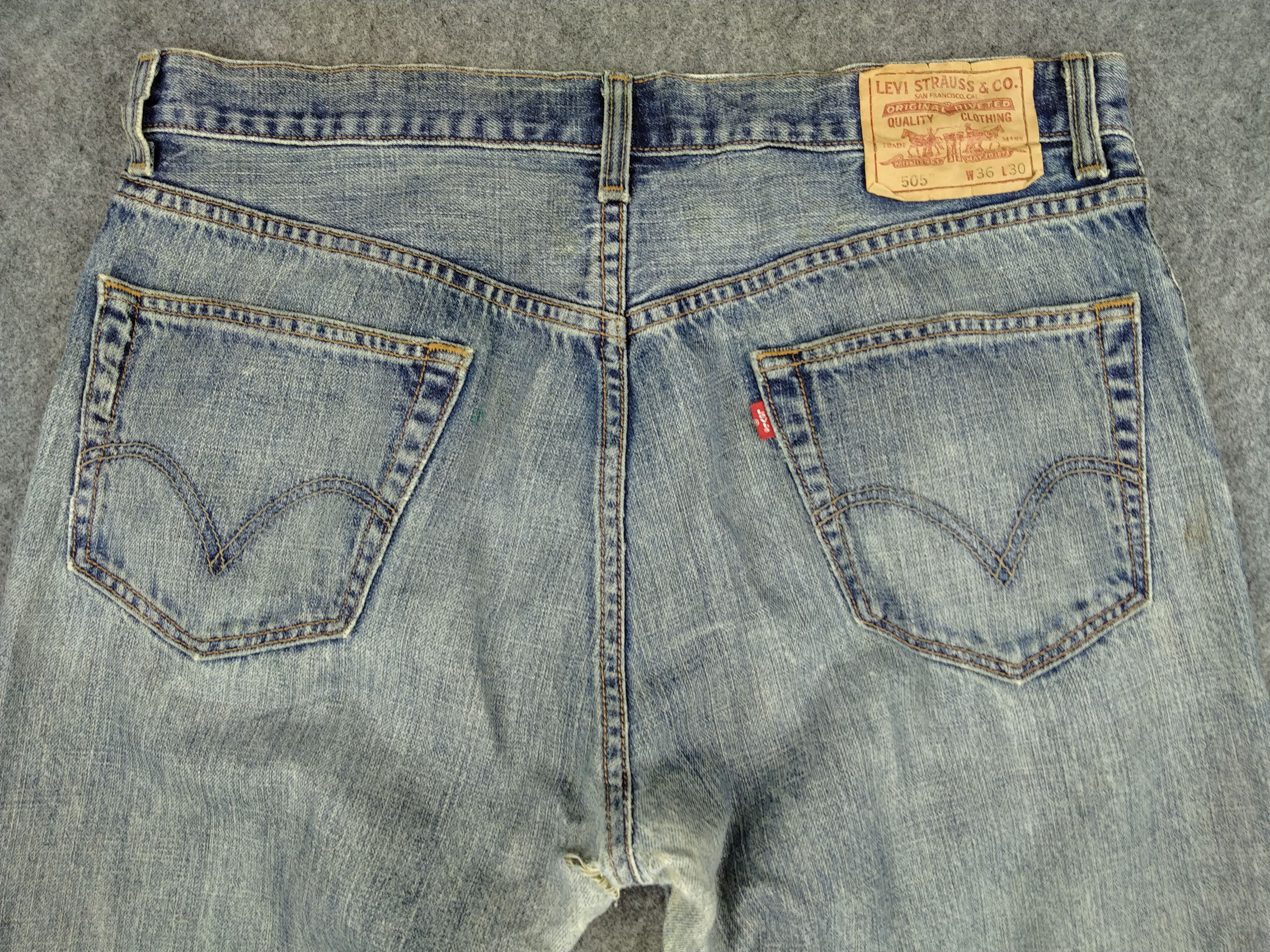 Levi's Distressed Vintage Levi's 505 Regular Fit Denim -JN403 Size US 36 / EU 52 - 4 Thumbnail