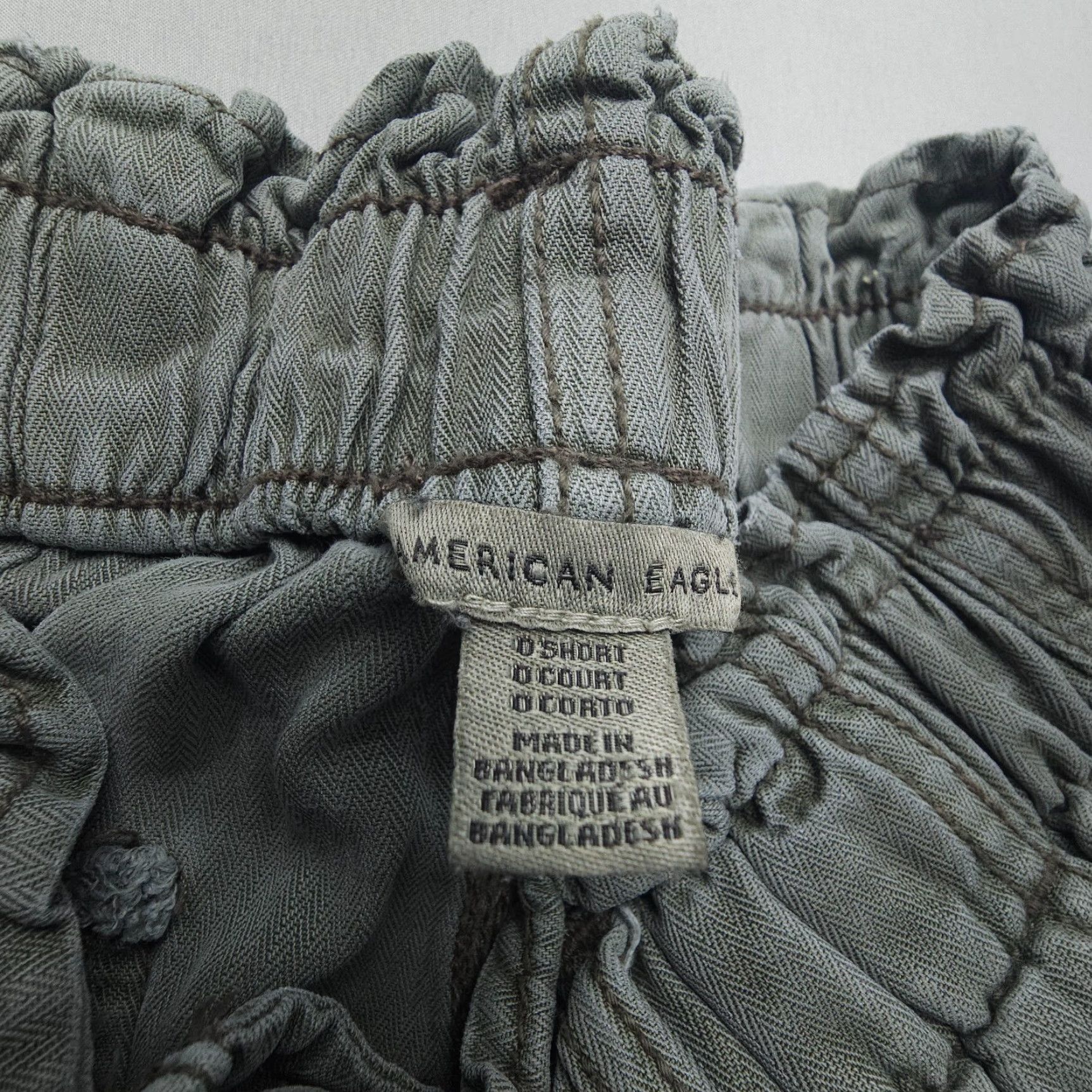 American Eagle Outfitters American Eagle Cargo Pants Womens 0 Green Lyocell Jogger Short Relaxed Army Size 25" / US 0 / IT 36 - 7 Thumbnail