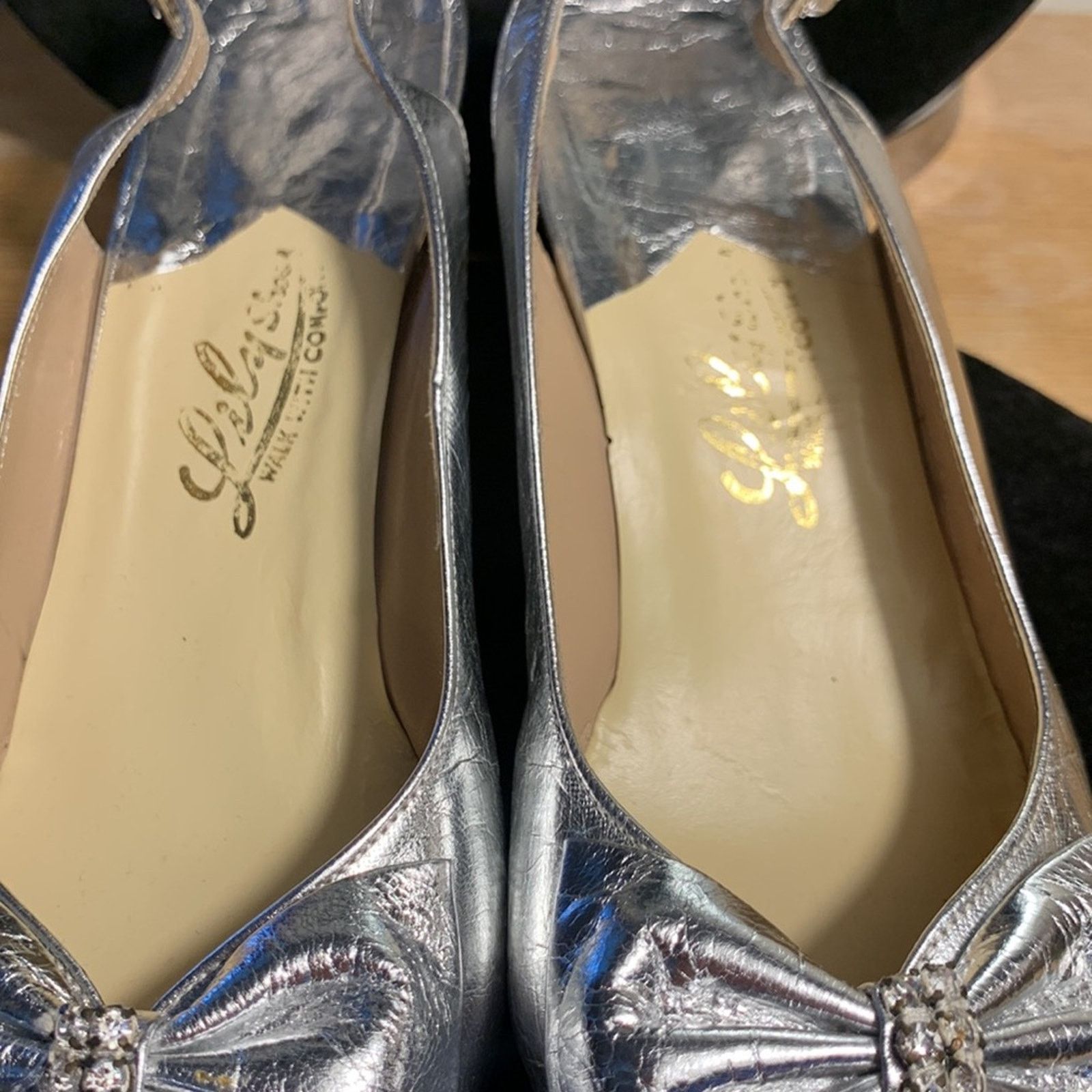 Vintage Vintage silver leather peeptoe slingback shoes with bows Size US 8 / IT 38 - 10 Thumbnail