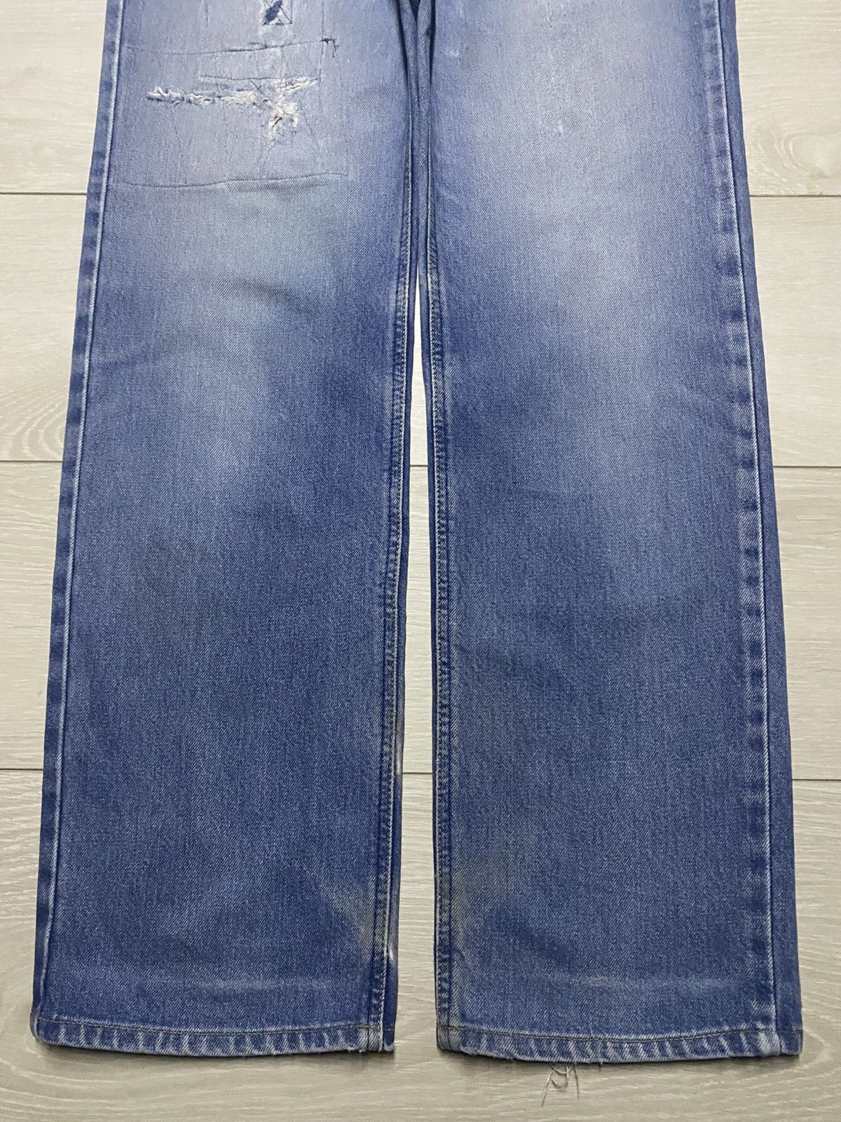 Lee Vintage Lee Faded Wash Repaired Loose Jeans Size US 31 - 5 Thumbnail