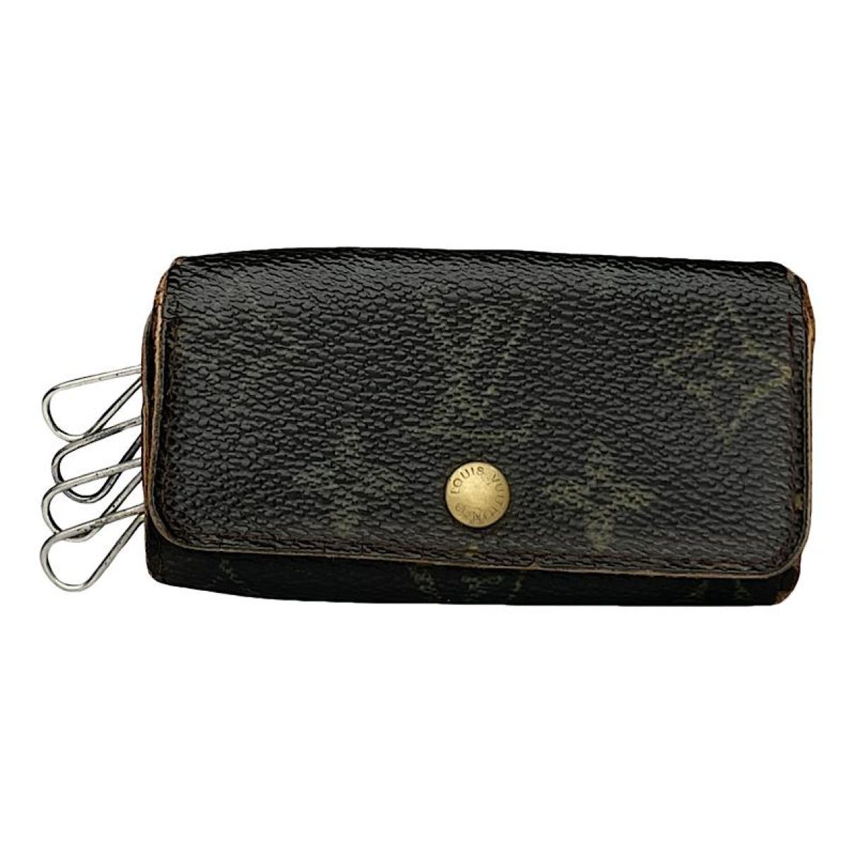 Lockme Brown Leather Purse