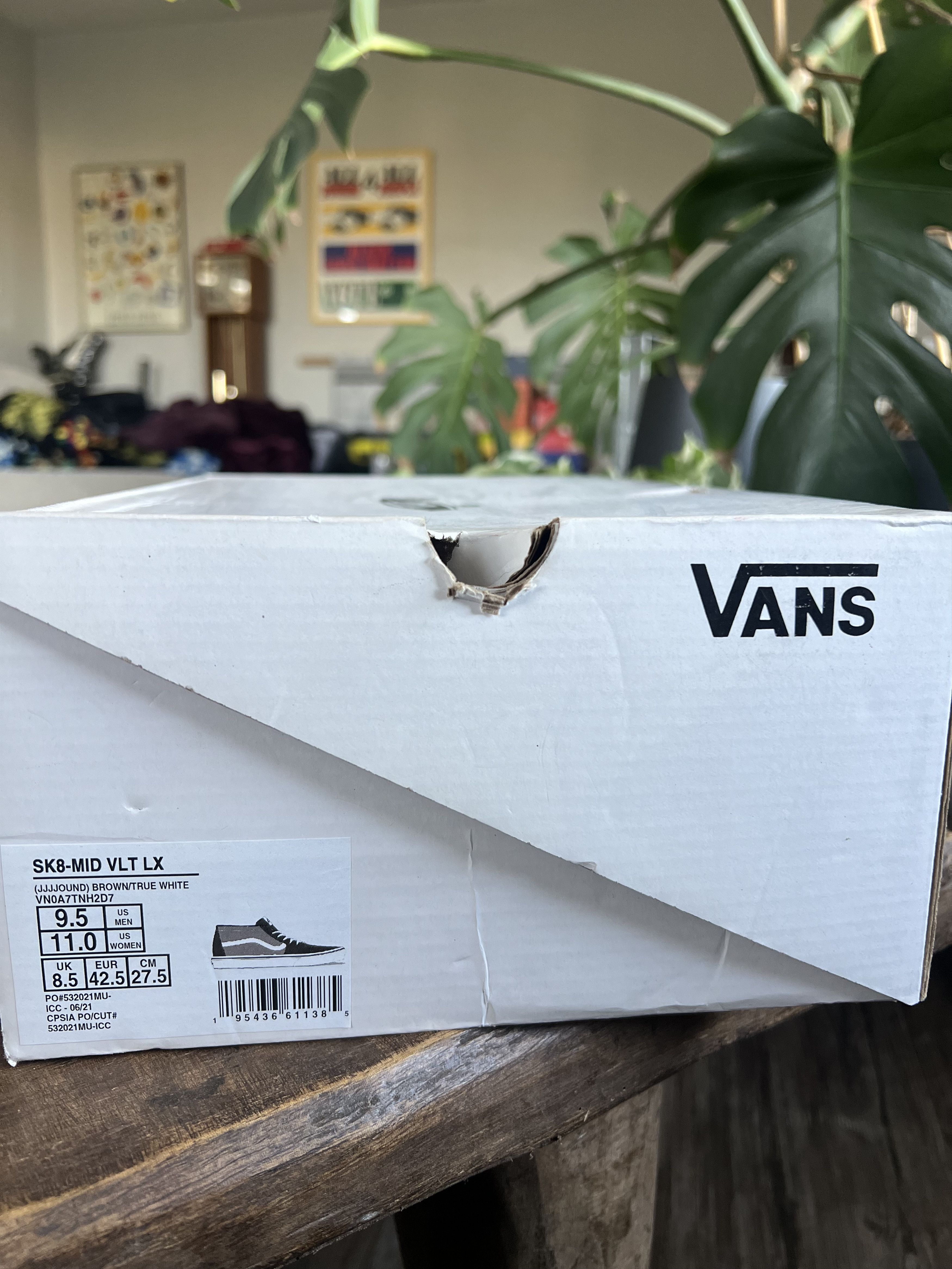 JJJJound × Vans JJJJound x Sk8-Mid VLT LX 'Brown' Size US 9.5 / EU 42-43 - 9 Thumbnail