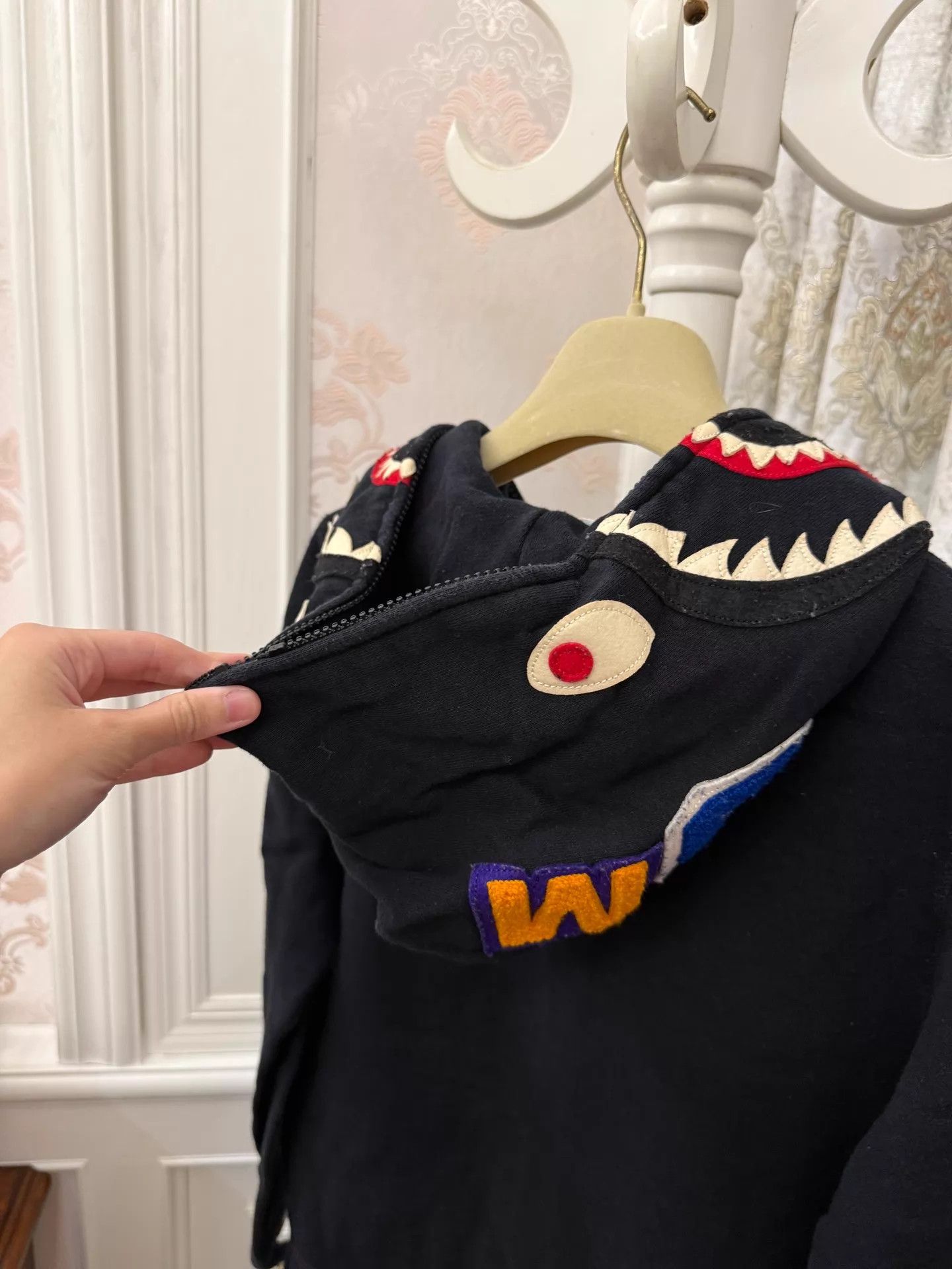 Bape BAPE Iconic Black Jacket S Hong Kong Authentic Size S / US 4 / IT 40 - 4 Thumbnail