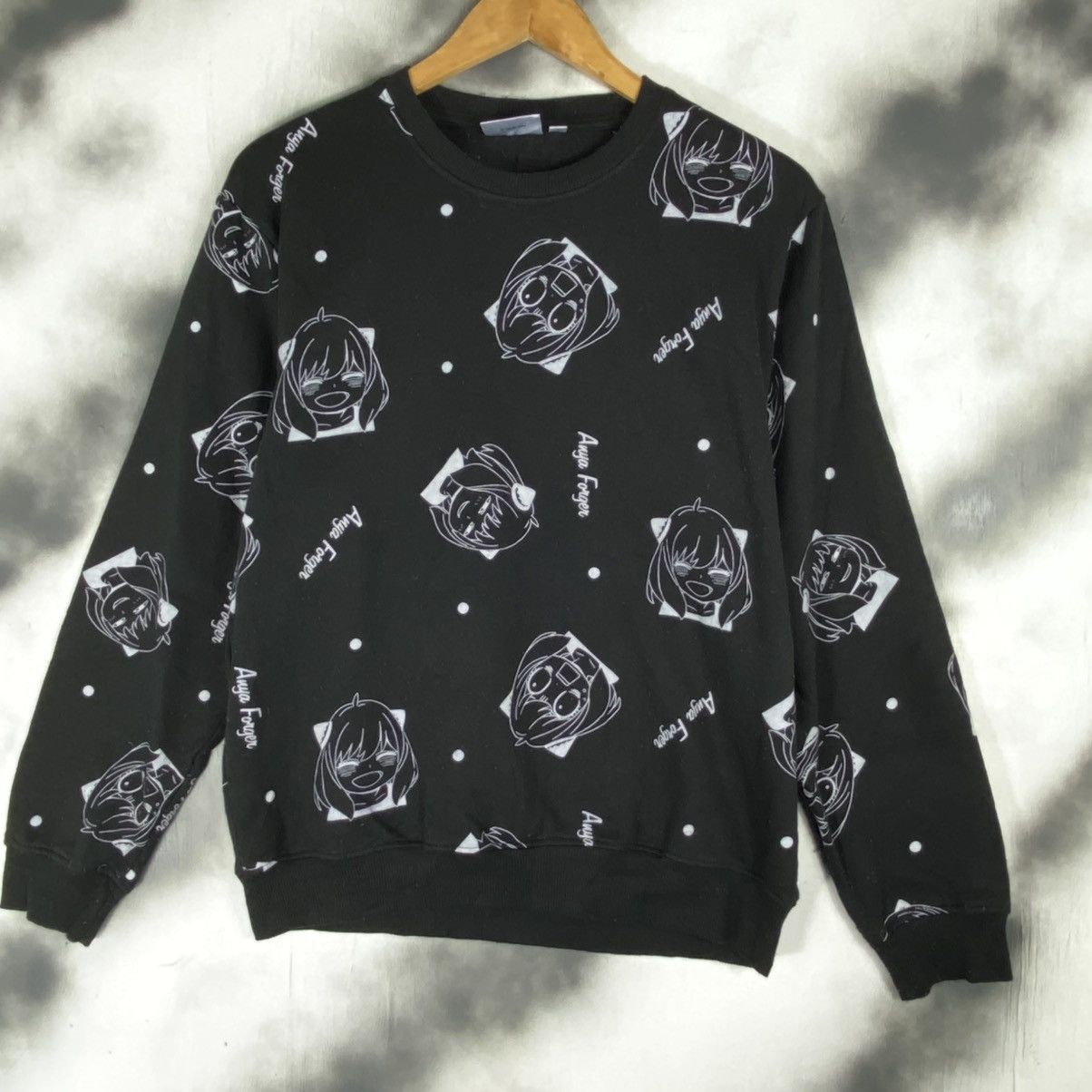 Anime × Japanese Brand SPY X FAMILY OVEPRINT SWEATSHIRT Size US L / EU 52-54 / 3 - 1 Thumbnail