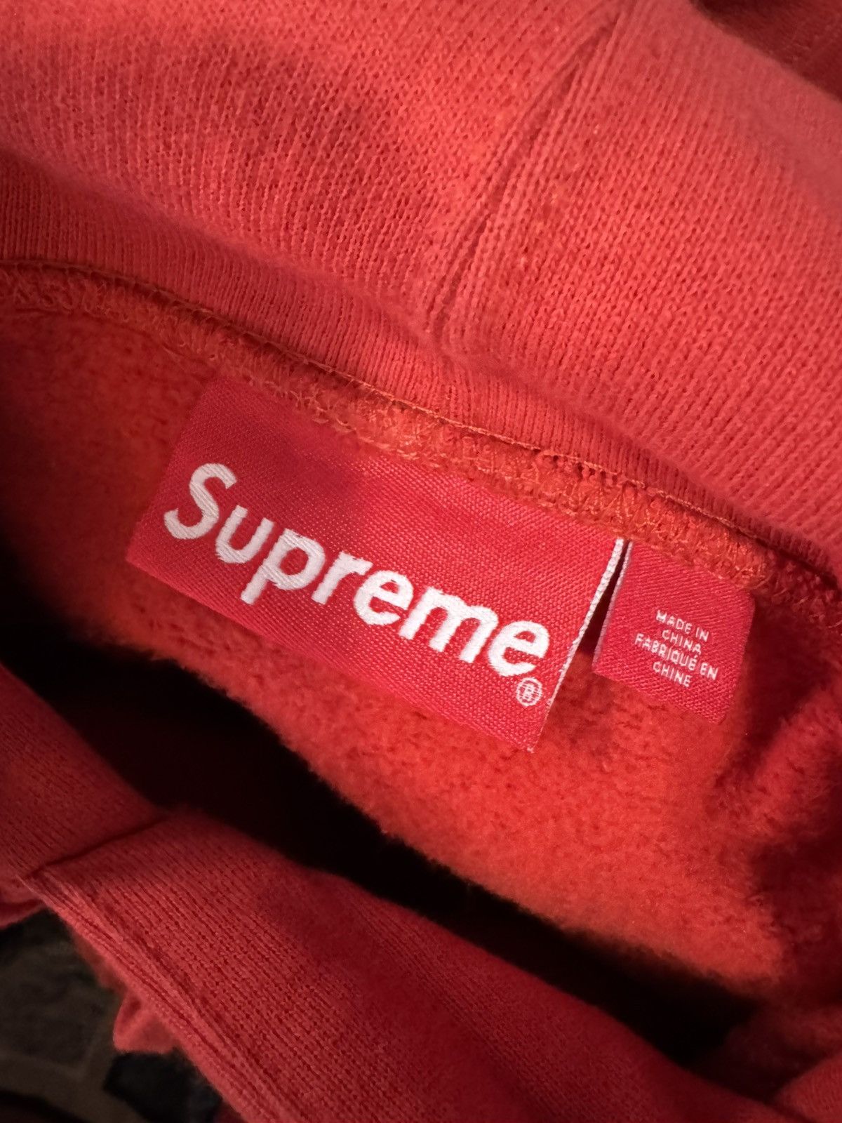 Supreme Supreme leather patch logo hoodie Size US L / EU 52-54 / 3 - 5 Thumbnail