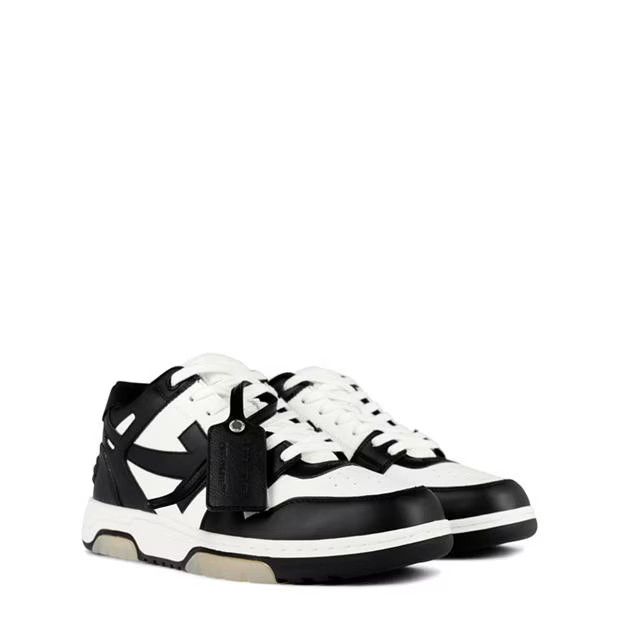 o1g2r1mq0524 Trainers in Black & White