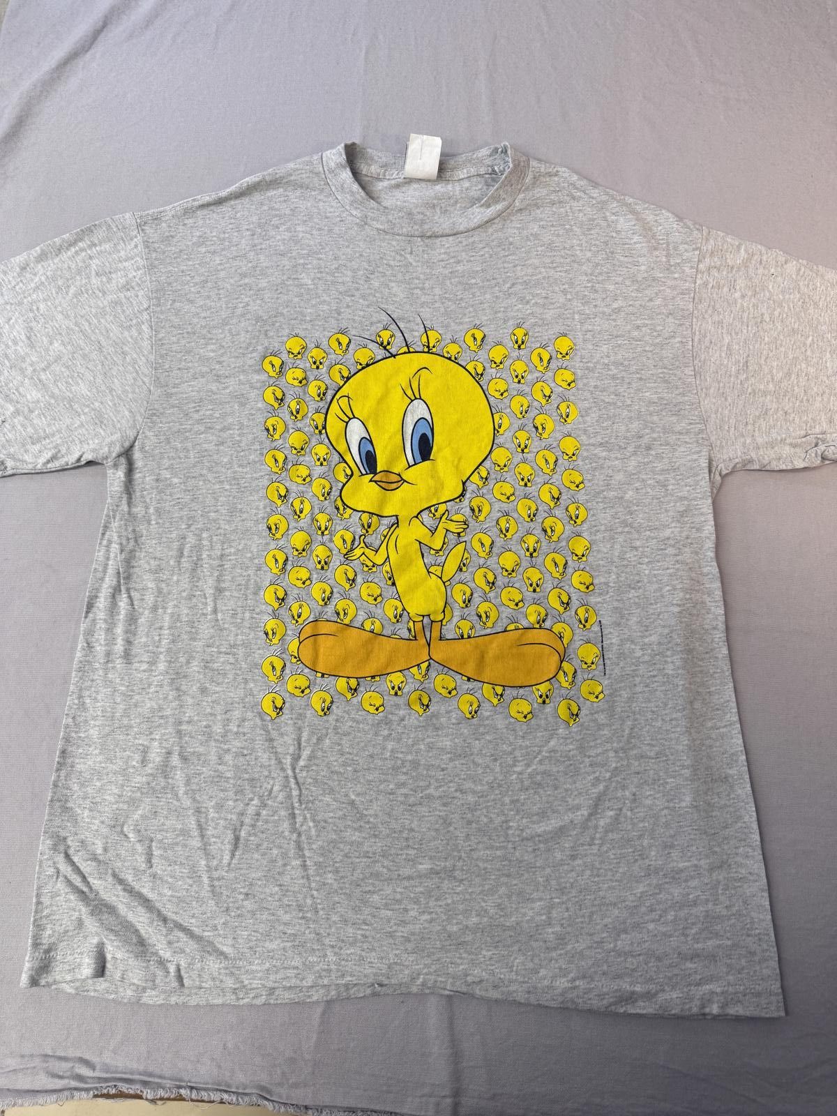 Designer VTG Tweety Bird T-shirt Looney Tunes Faces Tweety Emotions L Size US L / EU 52-54 / 3 - 1 Thumbnail