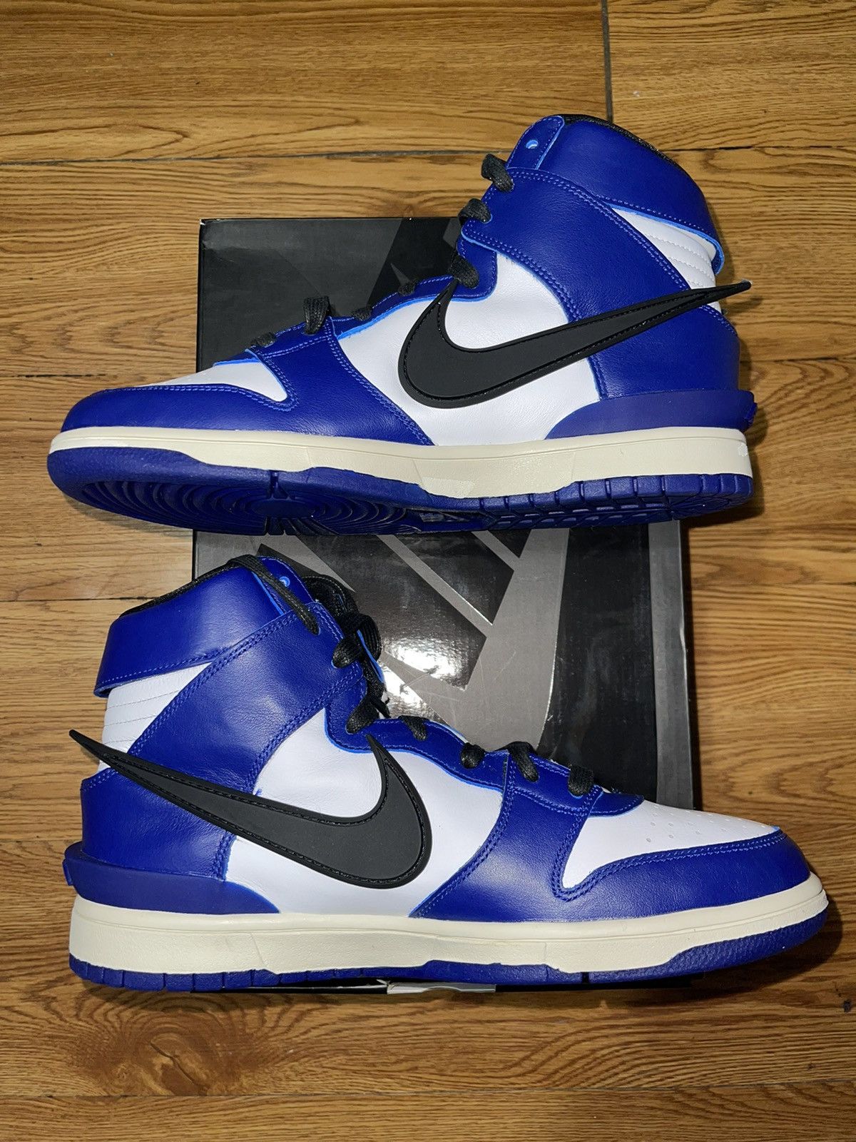 Ambush Design × Nike Nike Dunk High AMBUSH Deep Royal Size US 10.5 / EU 43-44 - 2 Thumbnail