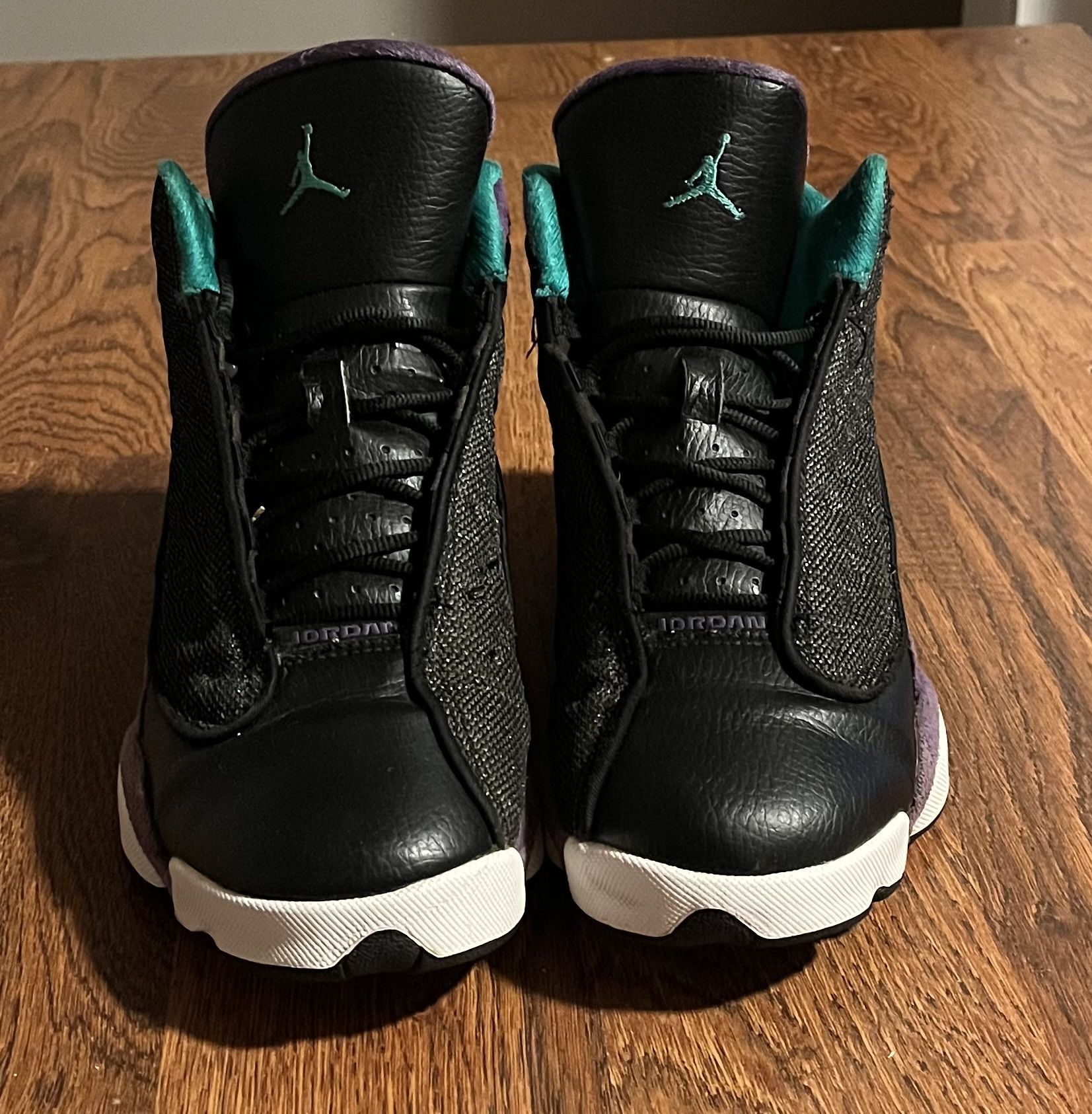 Jordan Brand Air Jordan 13 Retro GS Grape Black Atomic Teal Ultraviolet Size US 7 / EU 40 - 4 Thumbnail