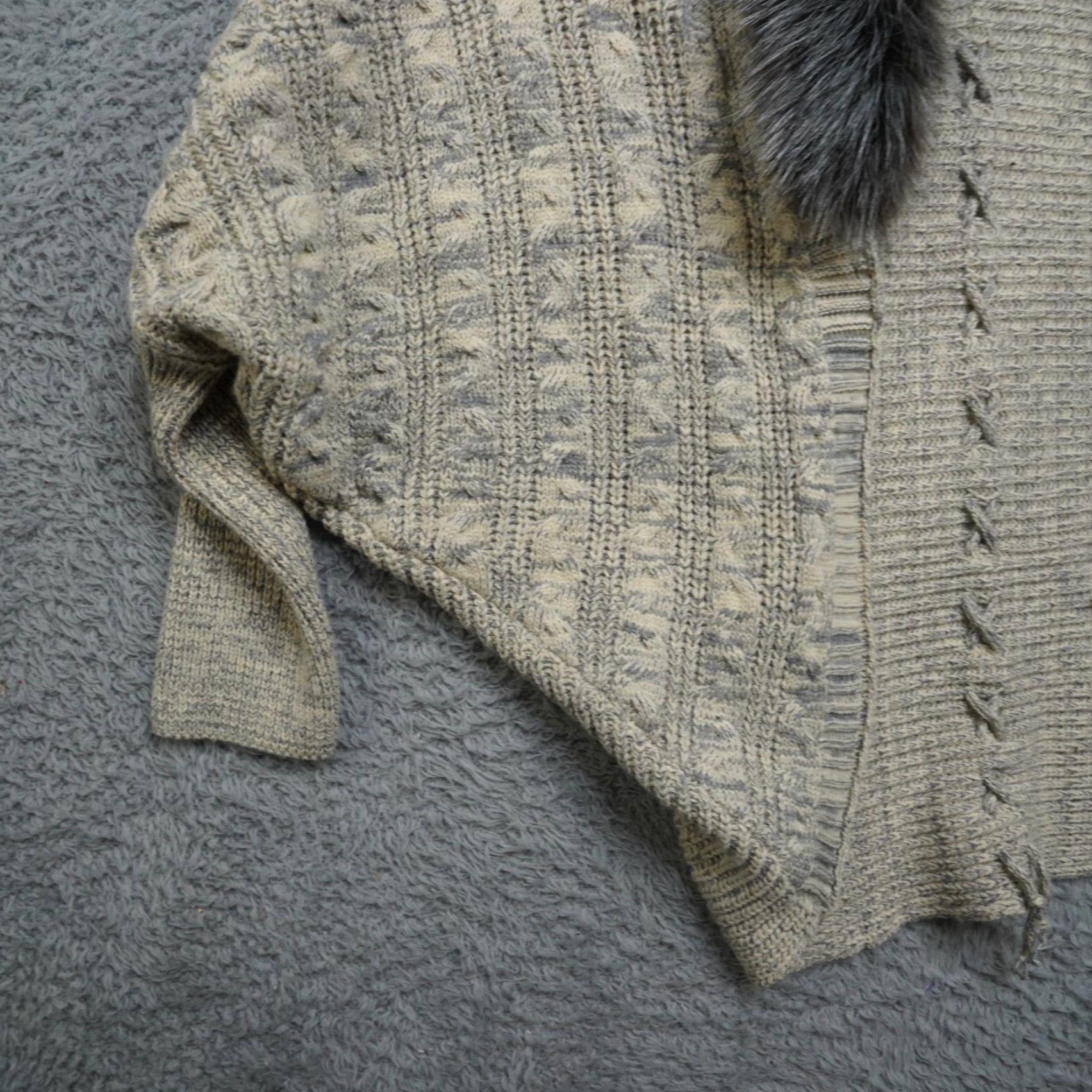 Vintage Lauriebells Sweater Cardigan Womens L Beige Knit Faux Fur Cable Open Slim Casual Autumn Winter 2020s Mens Girls Size L / US 10 / IT 46 - 4 Thumbnail