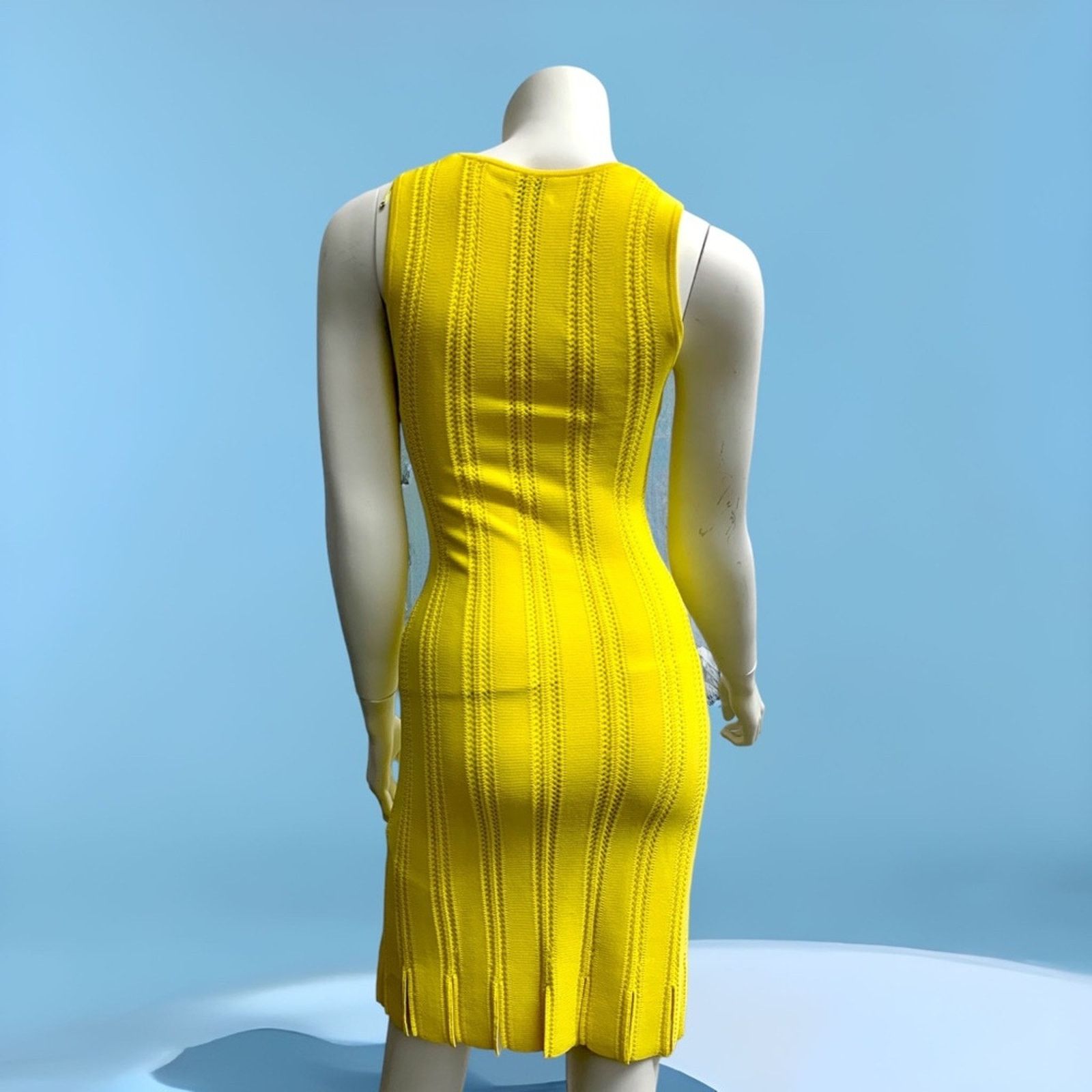 MILLY NWT Milly Yellow Knitted Dress Size S Size S / US 4 / IT 40 - 2 Thumbnail