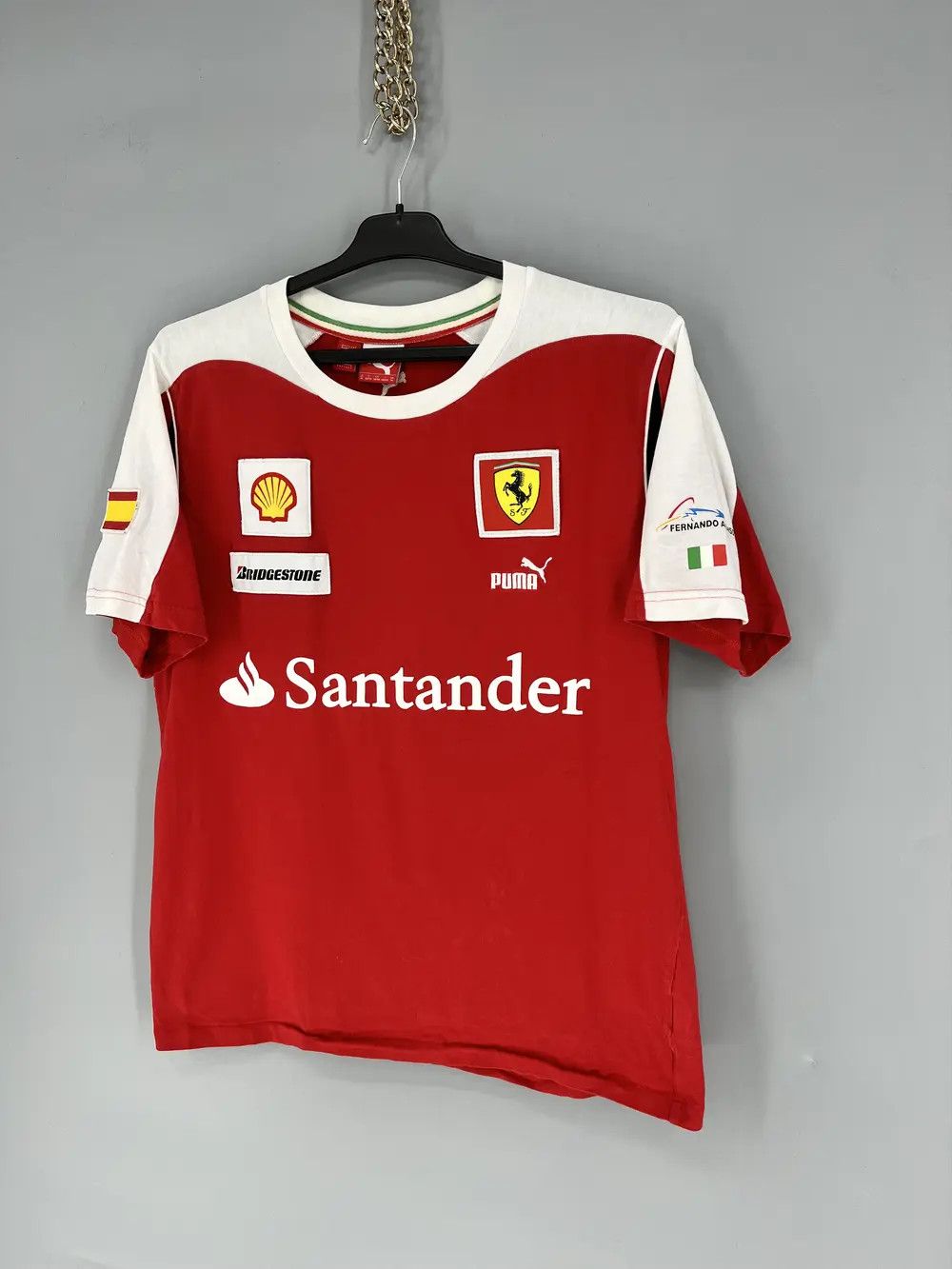Ferrari × Puma × Vintage Puma Ferrari Santander Shell Formula 1 size young Size US M / EU 48-50 / 2 - 3 Thumbnail