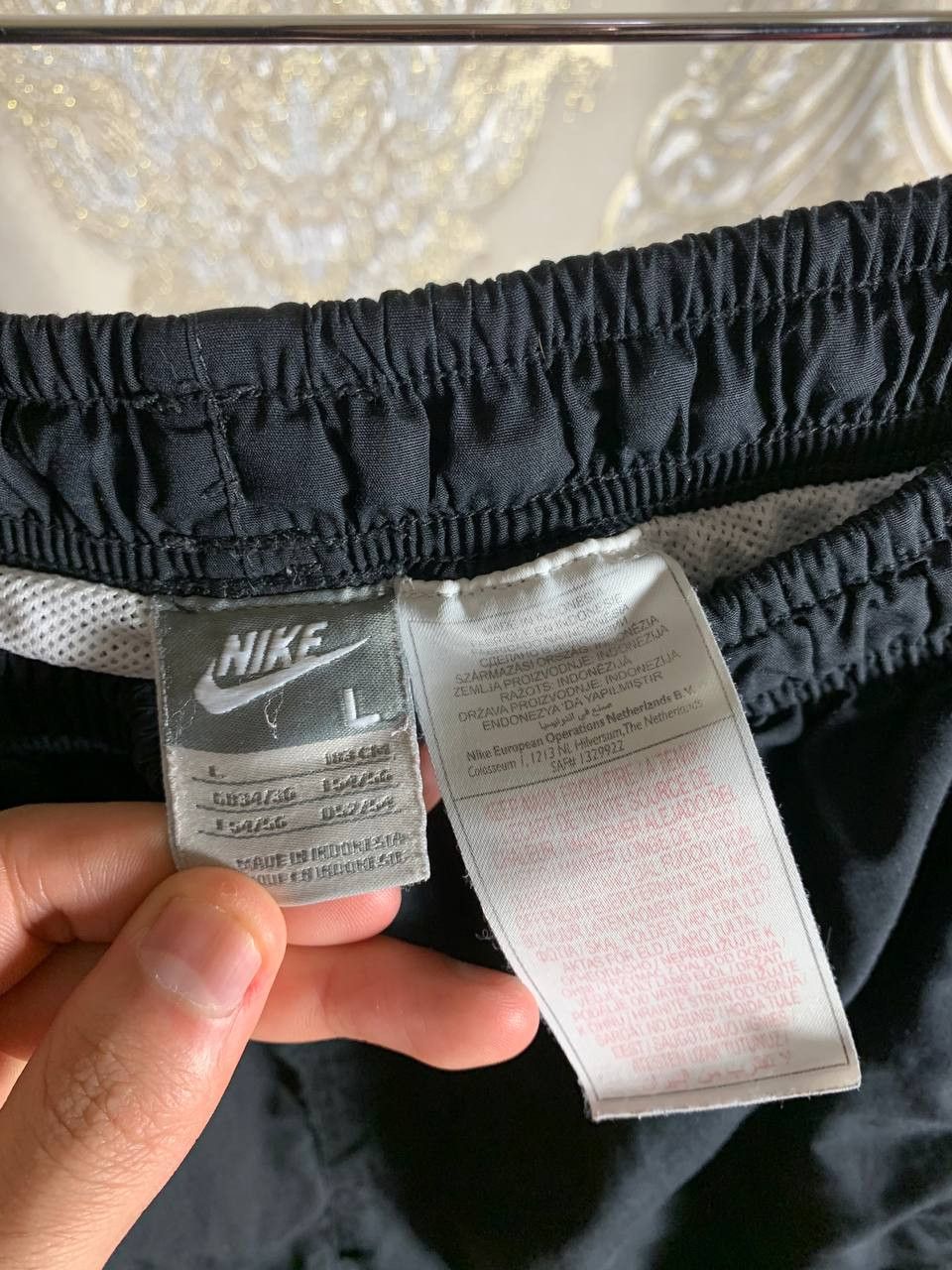 Nike Vintage Nike Shorts Retro Nylon Drill Swoosh Y2K 90s SK8 Size US 34 / EU 50 - 7 Thumbnail